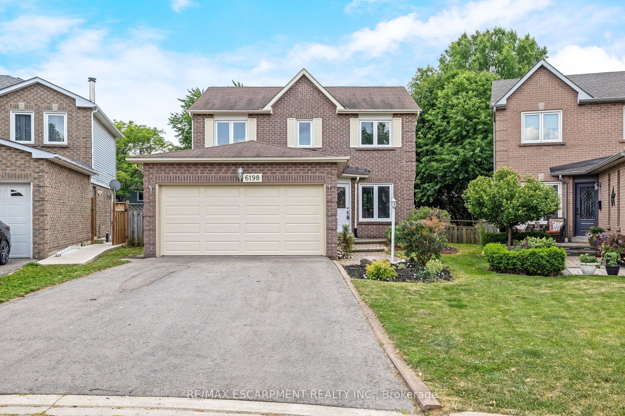 6198 Saltmarsh Court