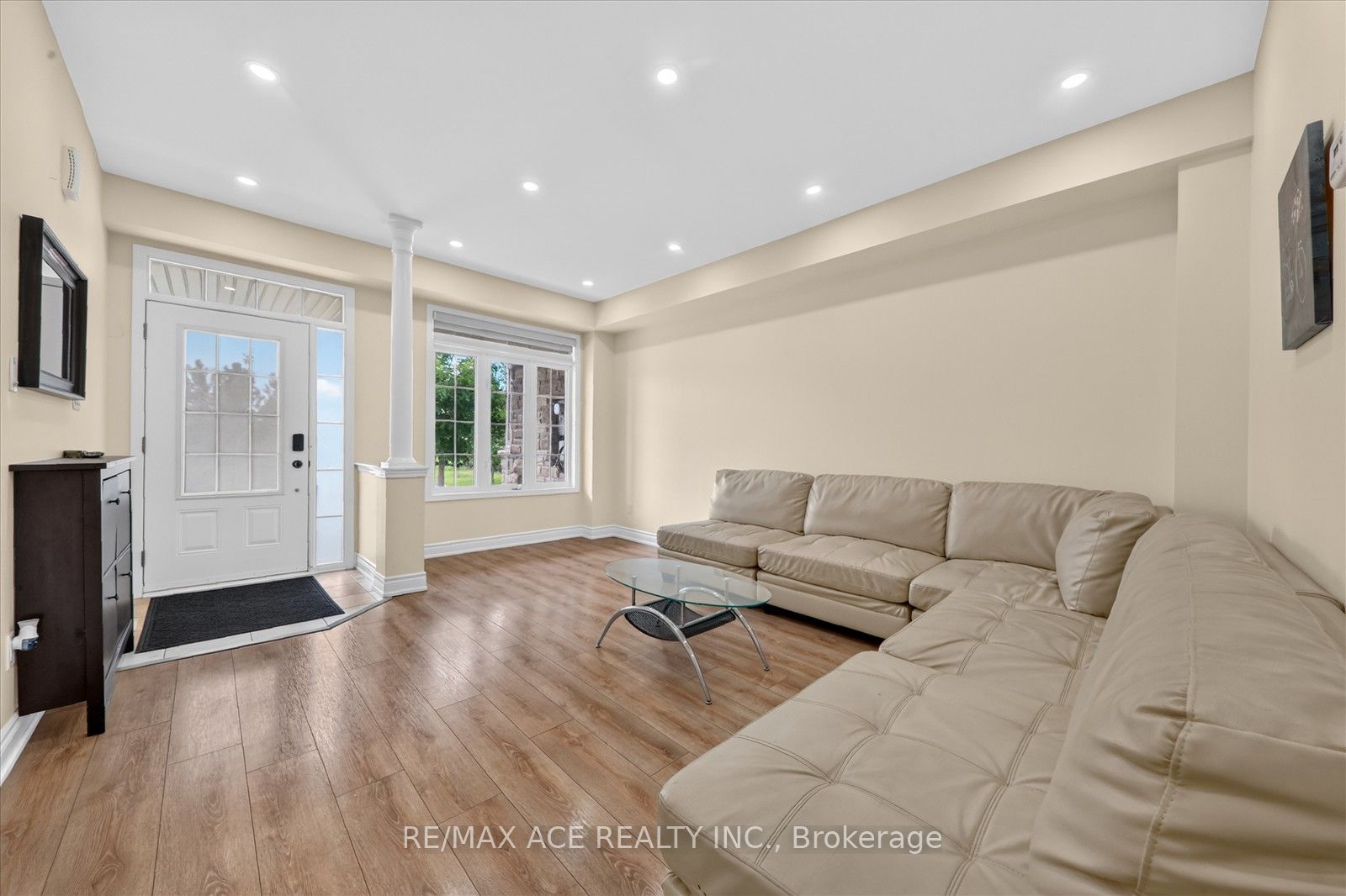28 Hurst Drive