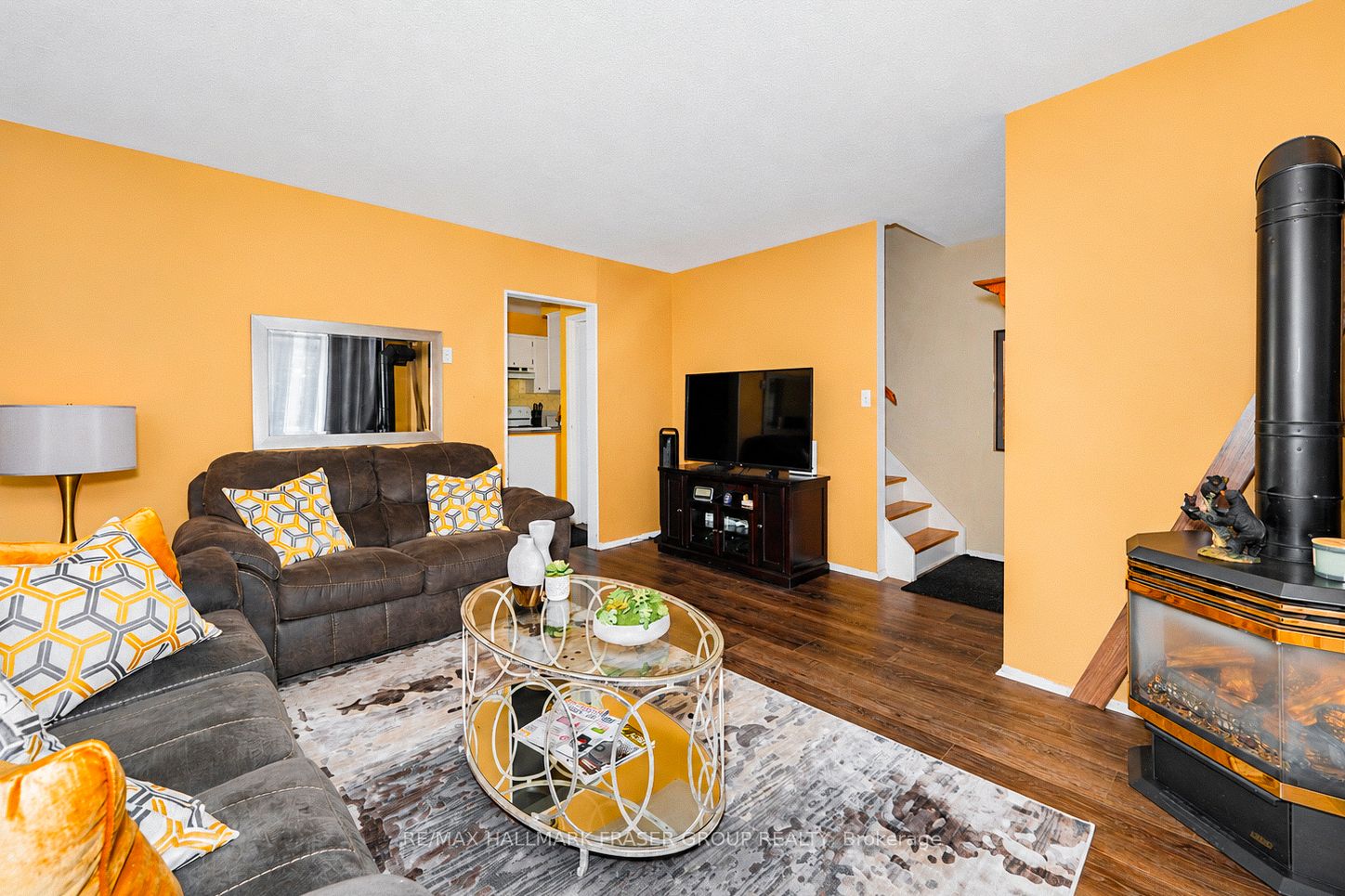 230 Kinmount Crescent