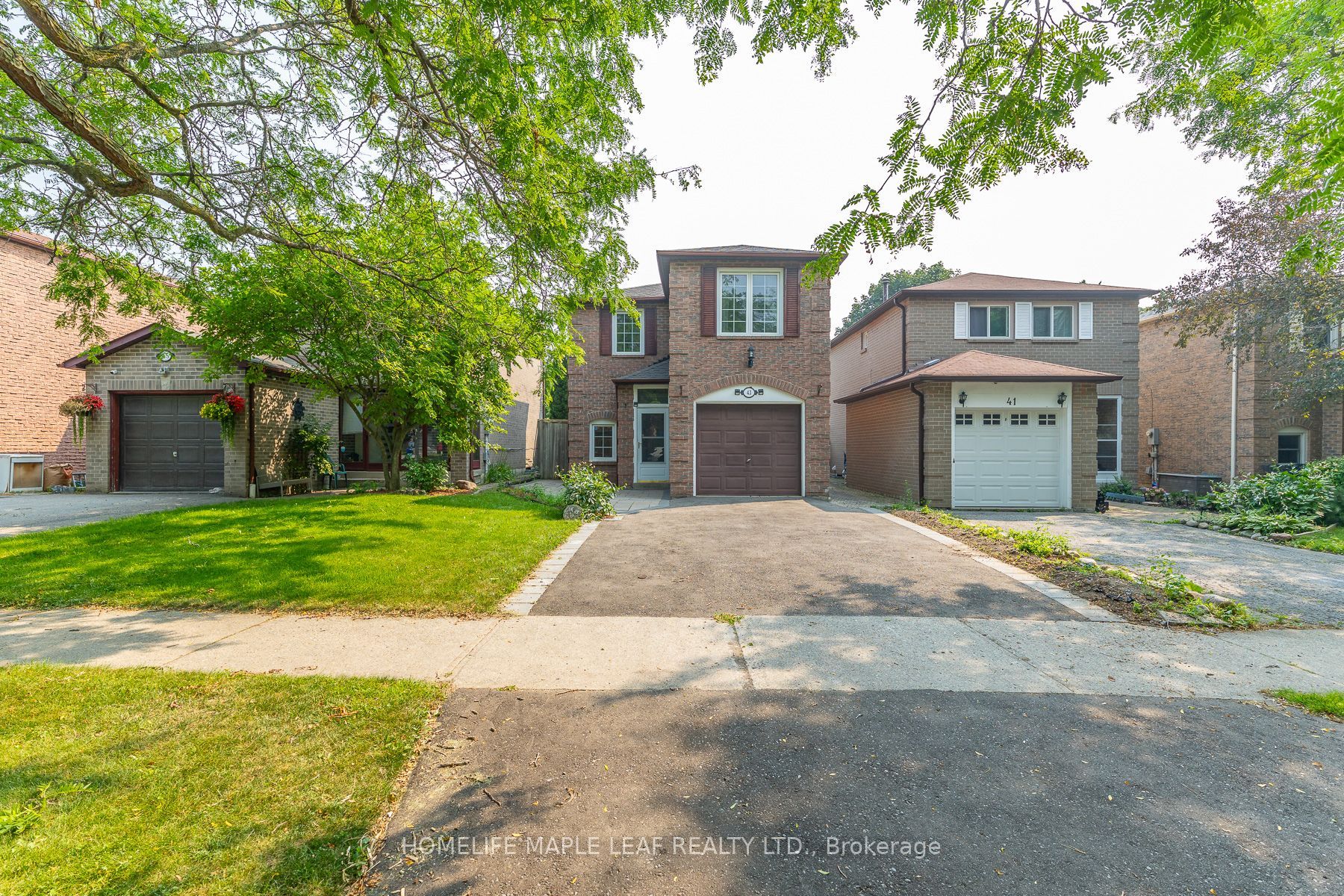 43 Barrett Crescent