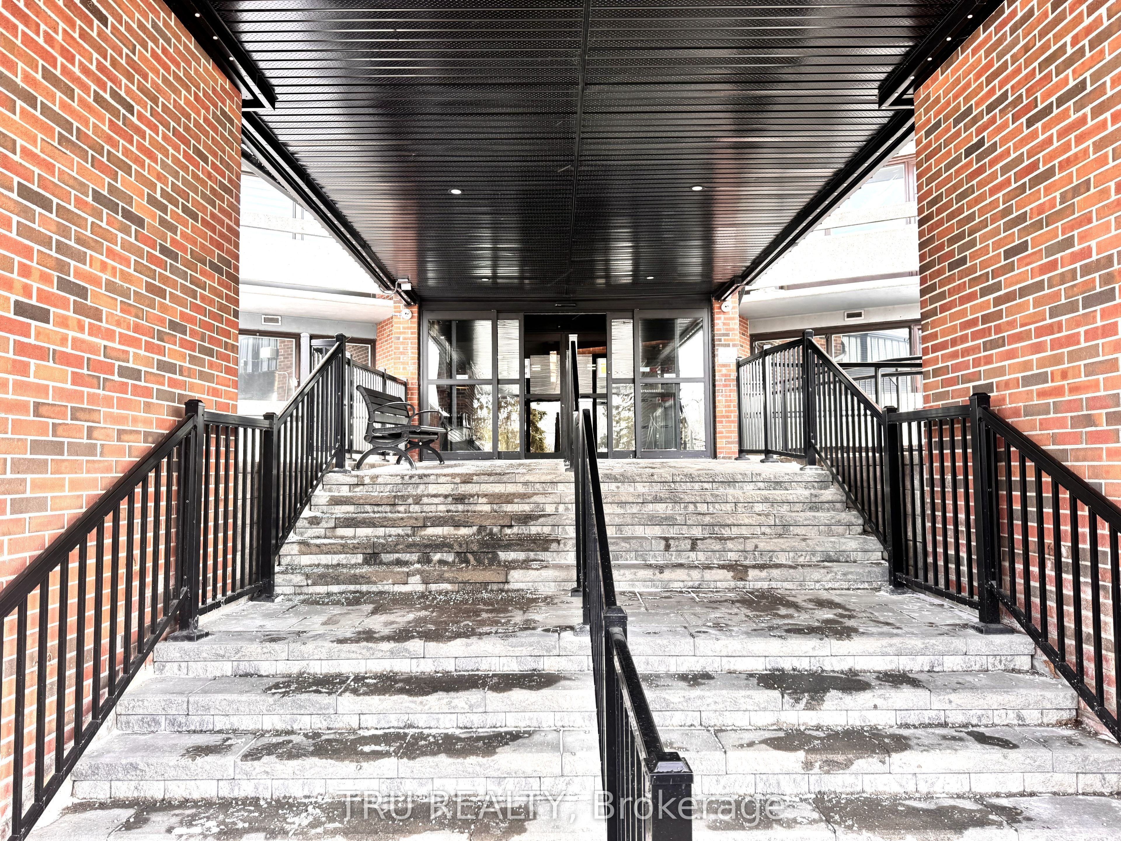 3100 Carling Avenue 706