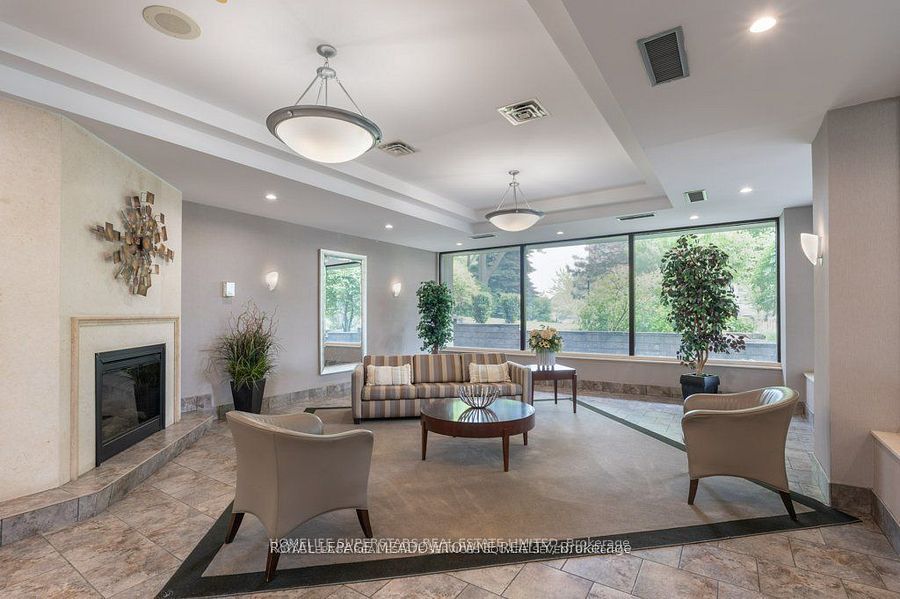 4235 Sherwoodtowne Boulevard 605