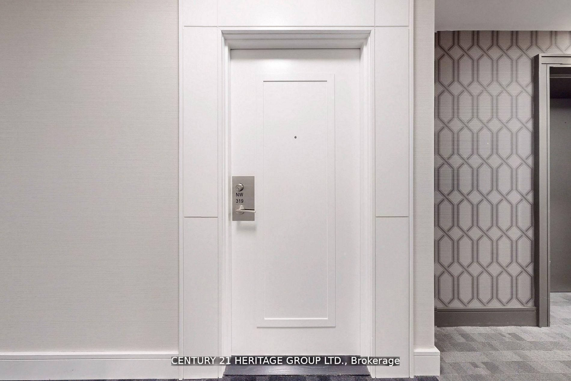 9201 Yonge Street 319