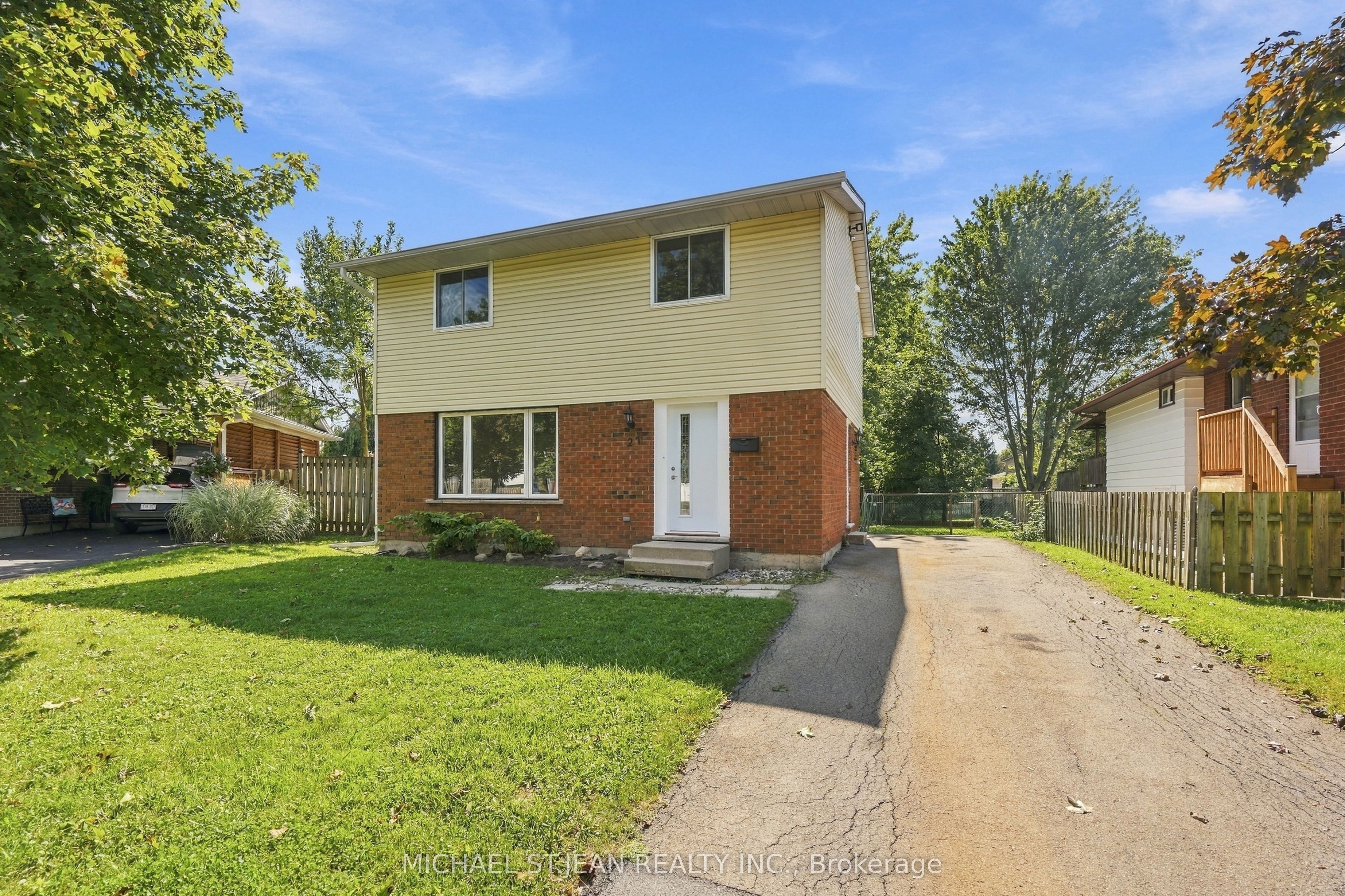 27 Cummington Place