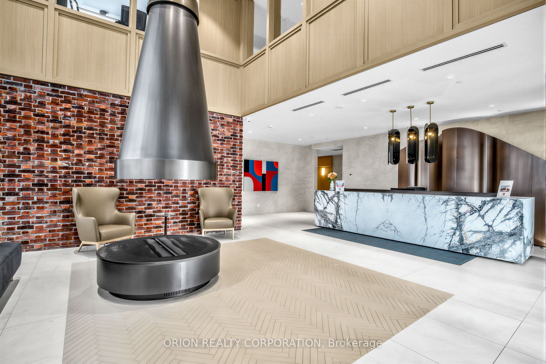 201 Brock Street S 108