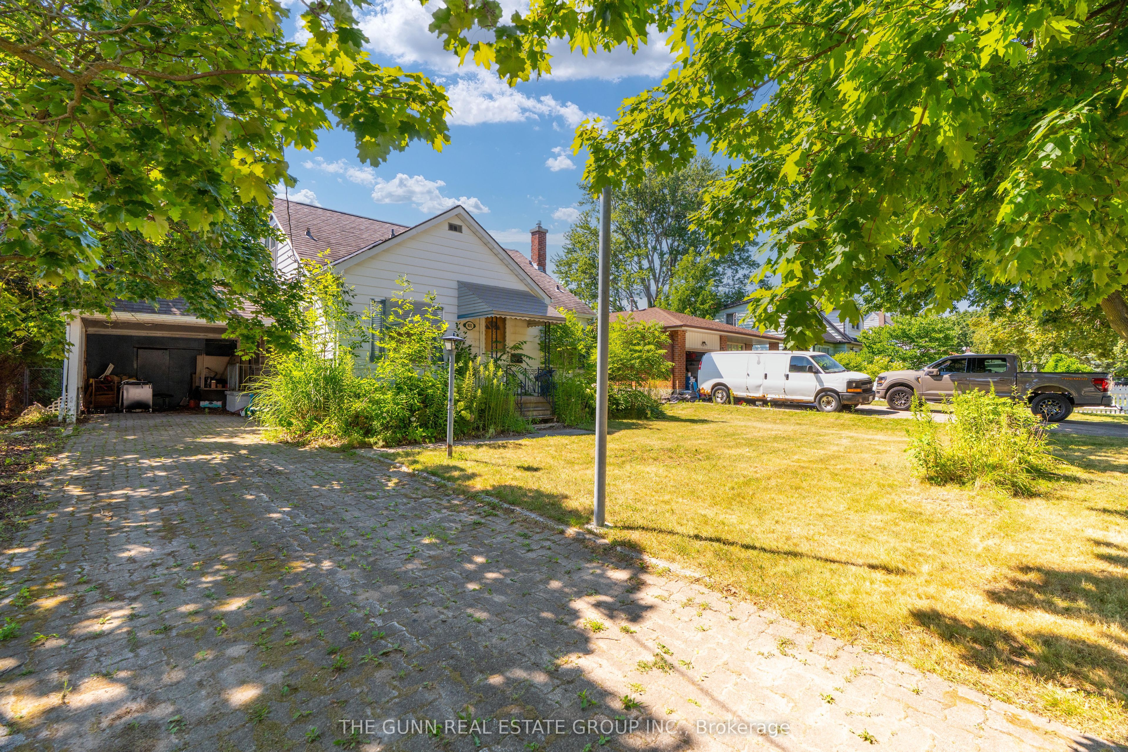 931 Willow Drive