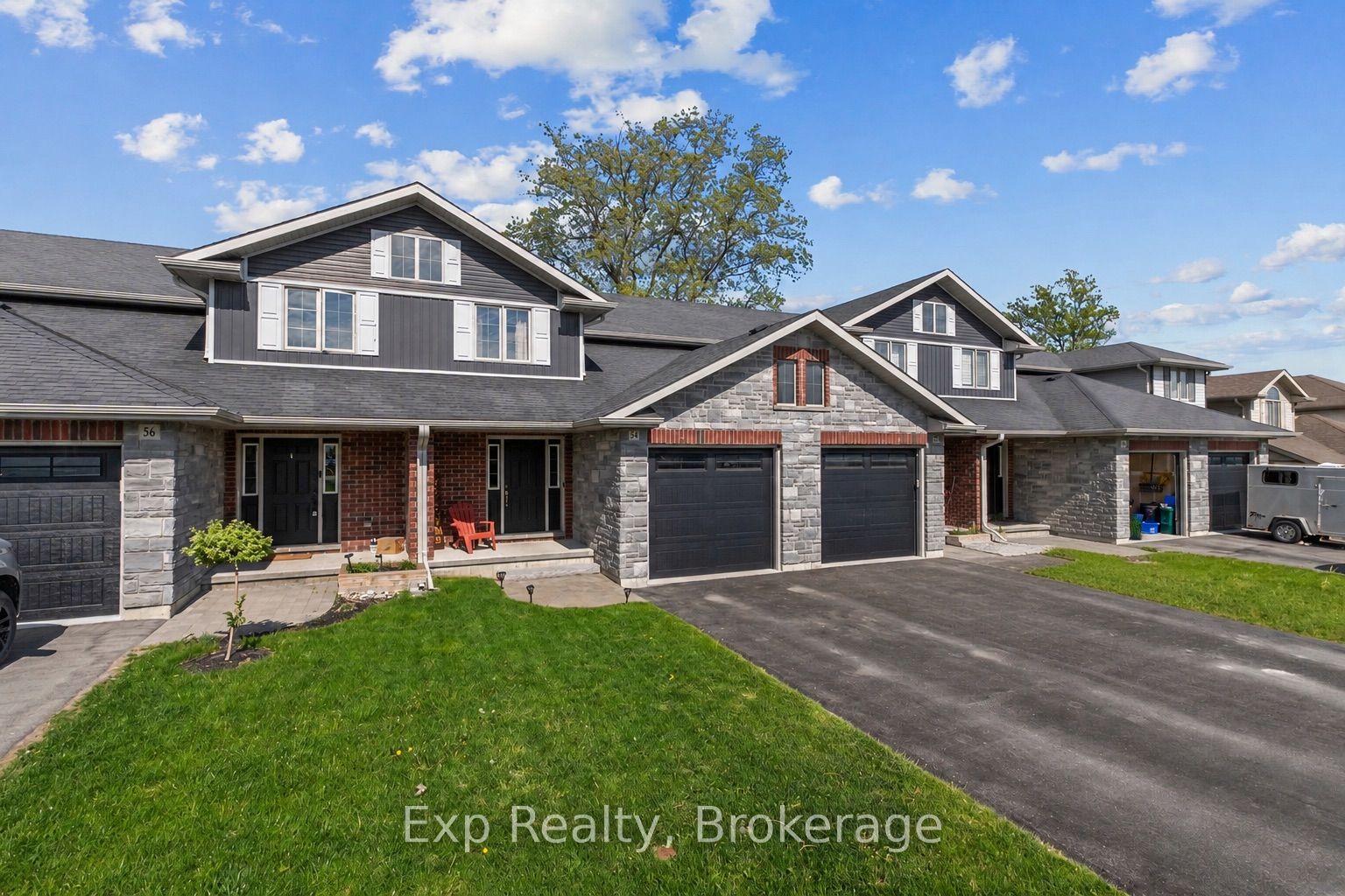 54 Cortland Crescent