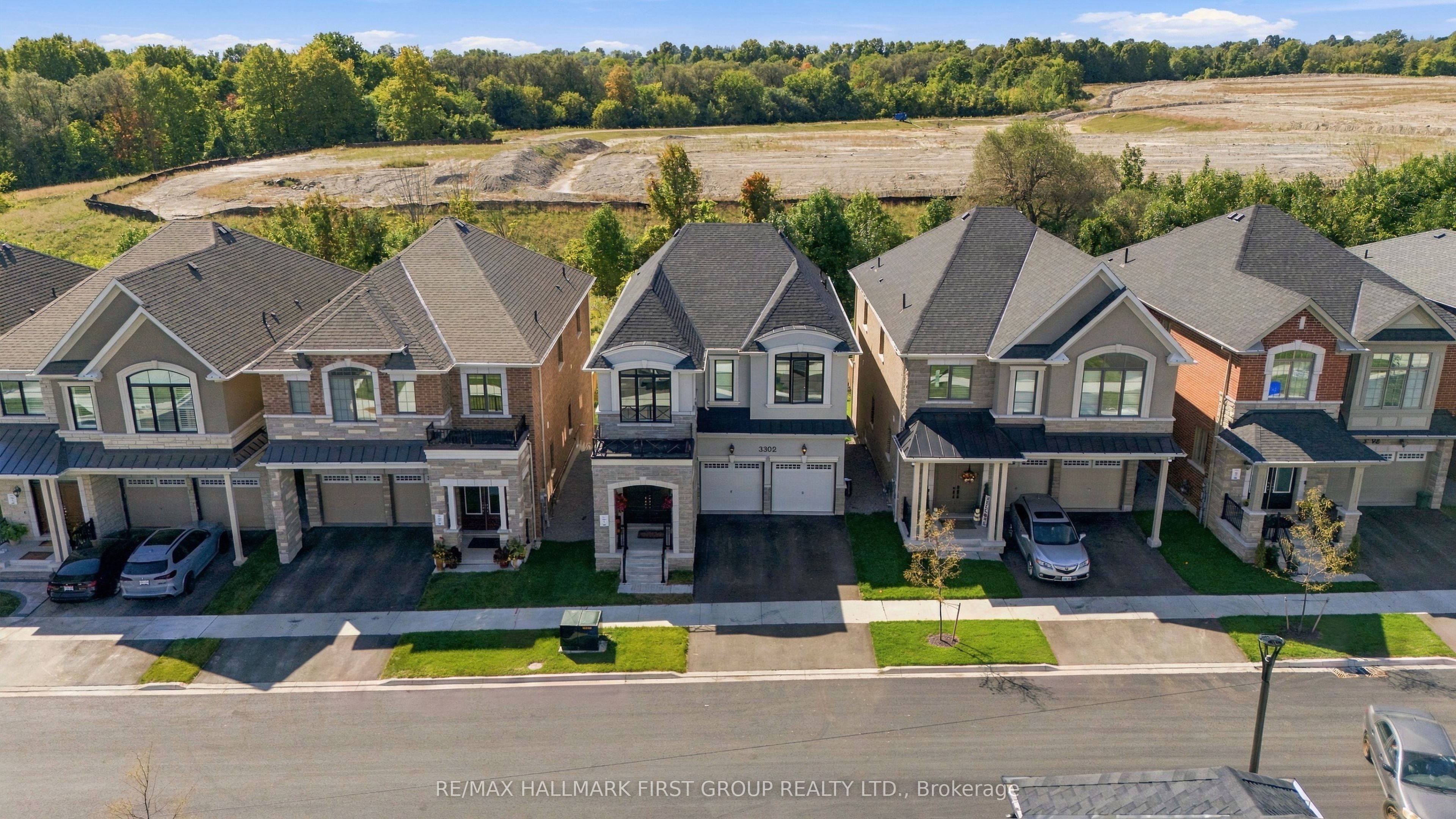 3302 Marchington Square
