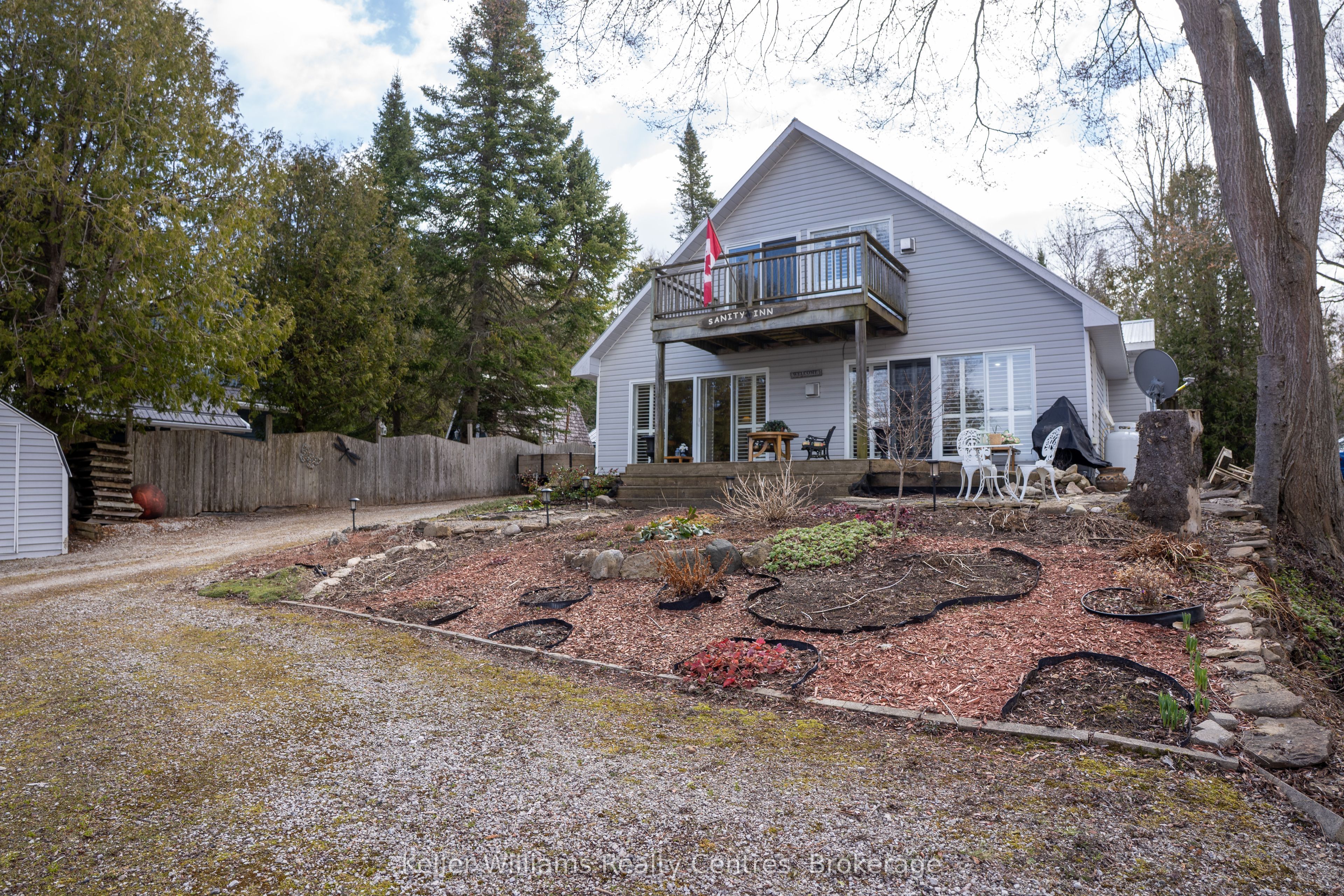 98 Hope Bay Road
