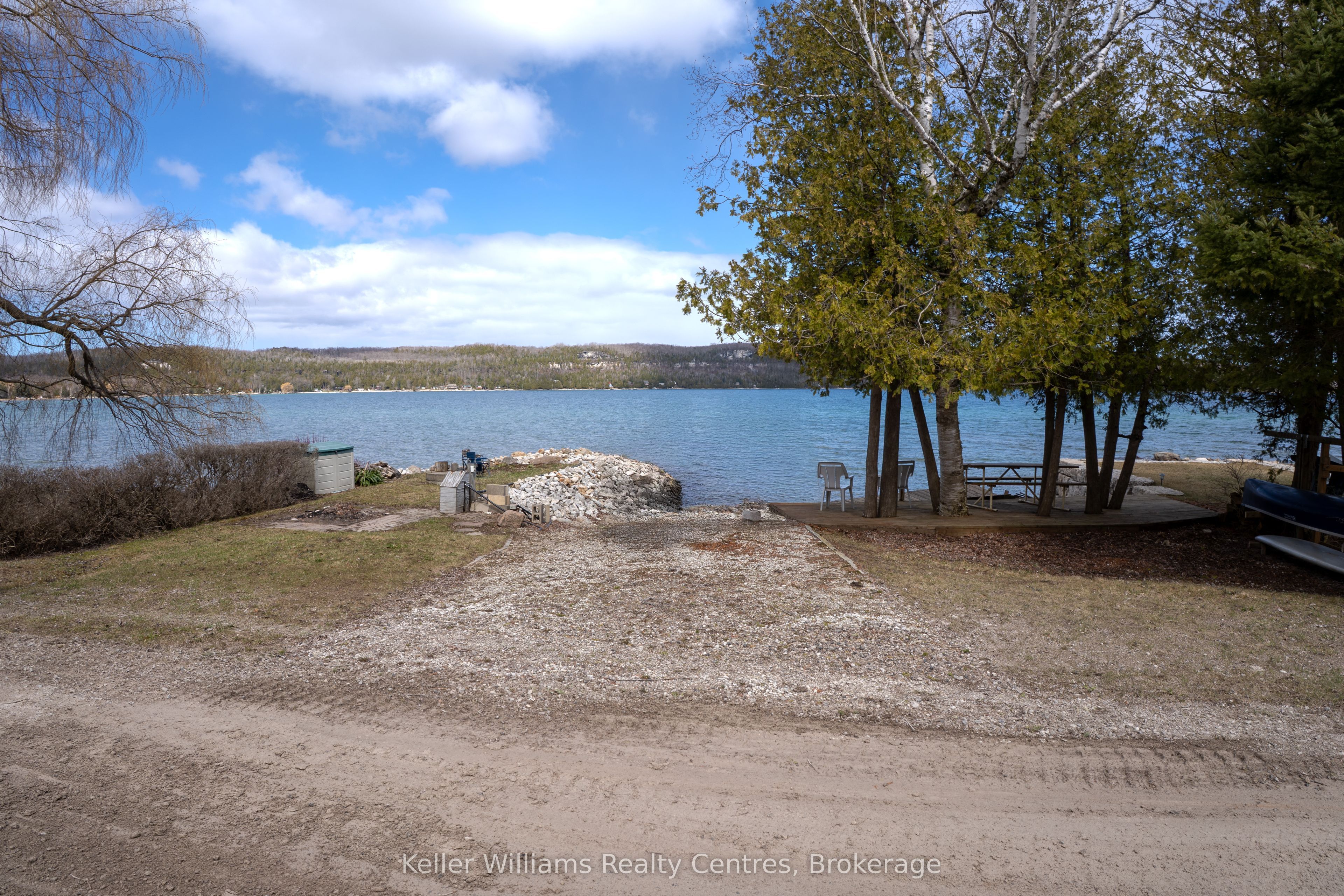 98 Hope Bay Road
