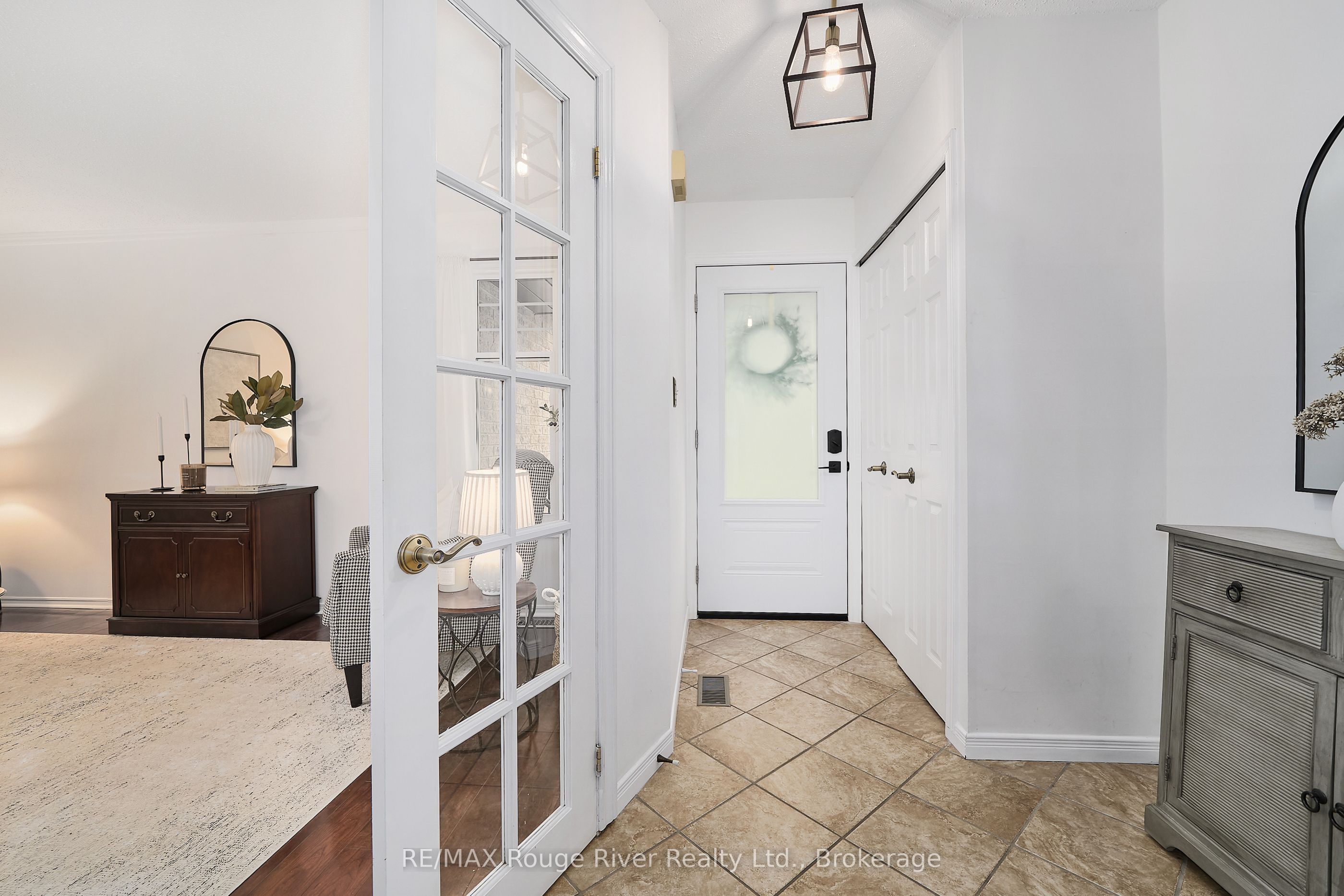 12 Goldring Drive