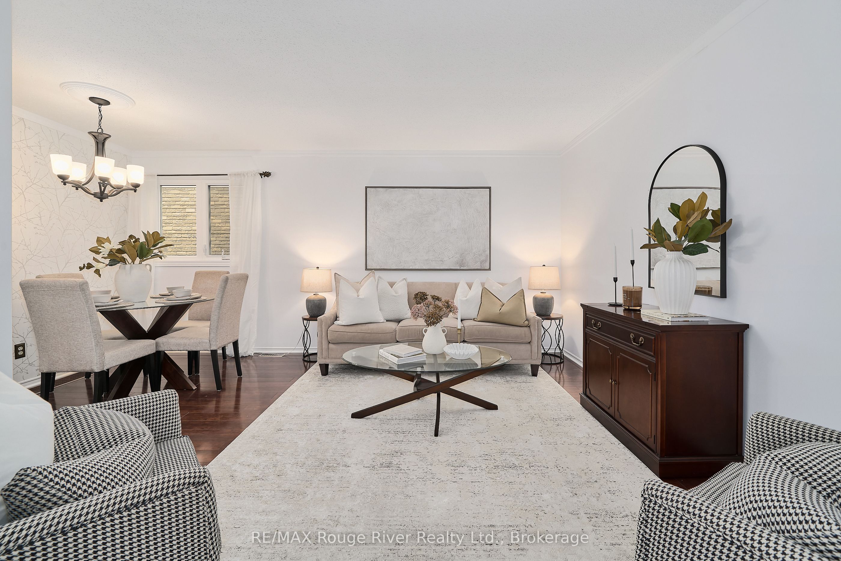 12 Goldring Drive