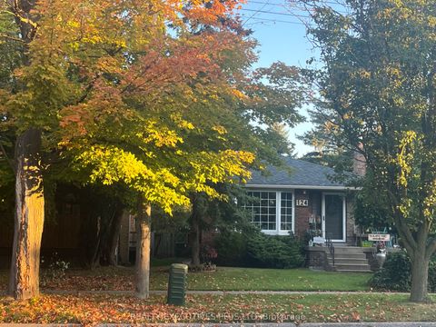 124 Applefield Drive Toronto E09 ON M1P 3Y2