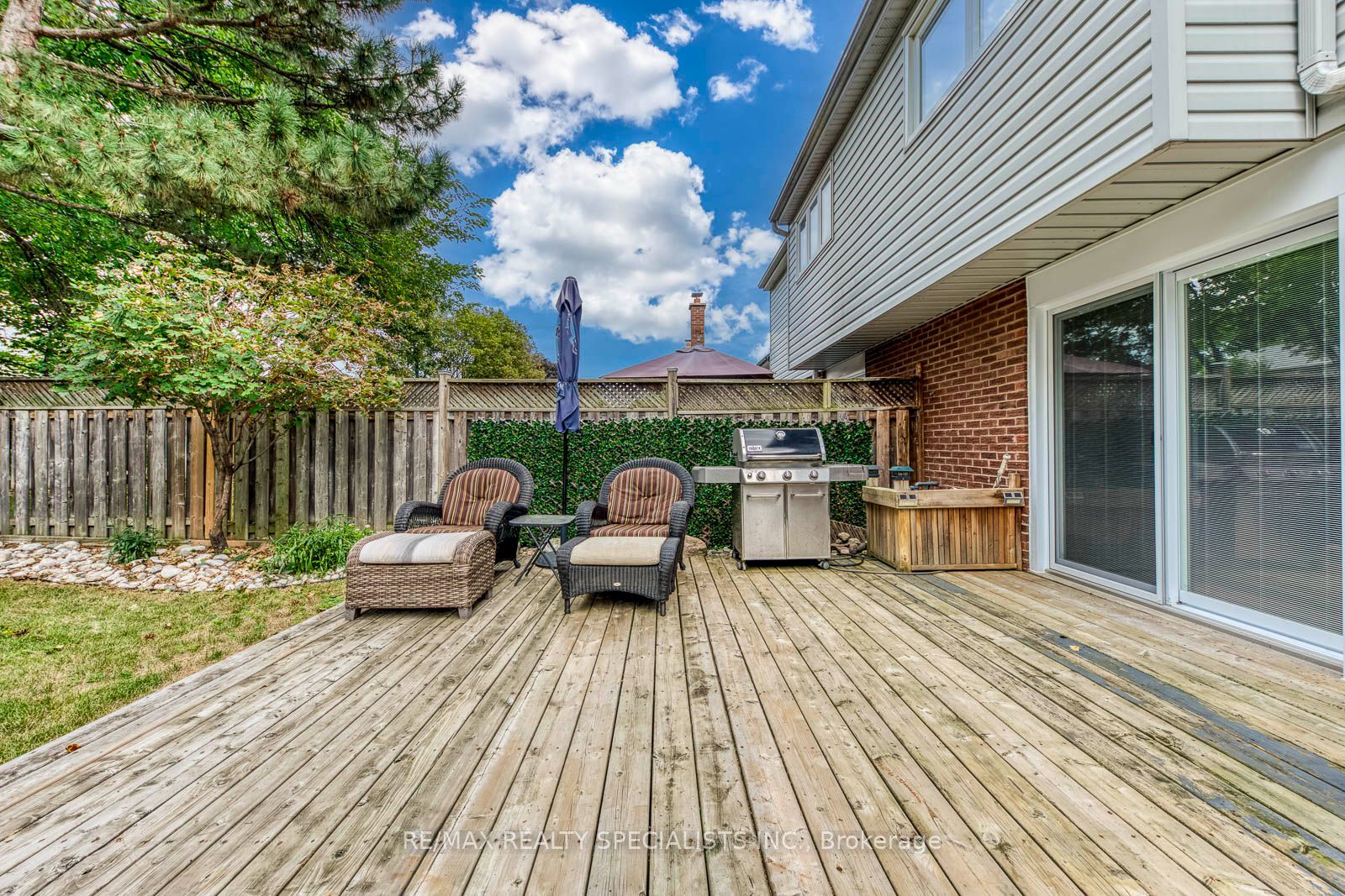 4089 BARBICAN Drive