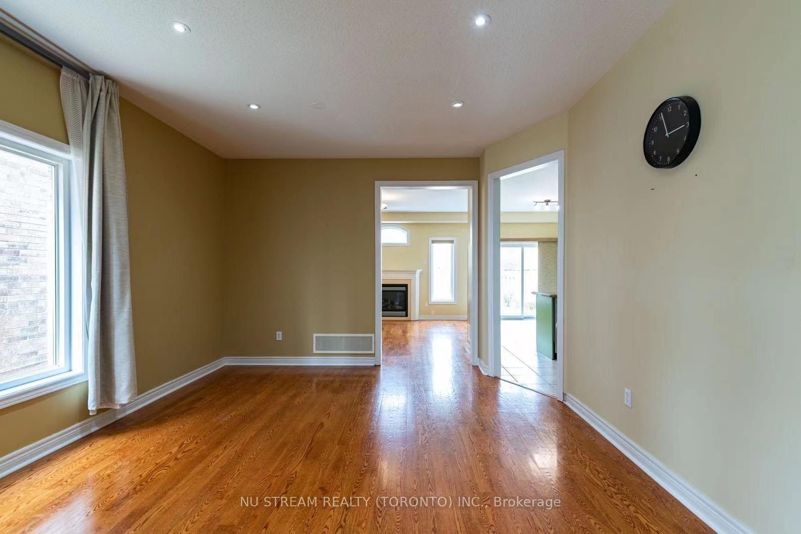 5139 Oscar Peterson Boulevard