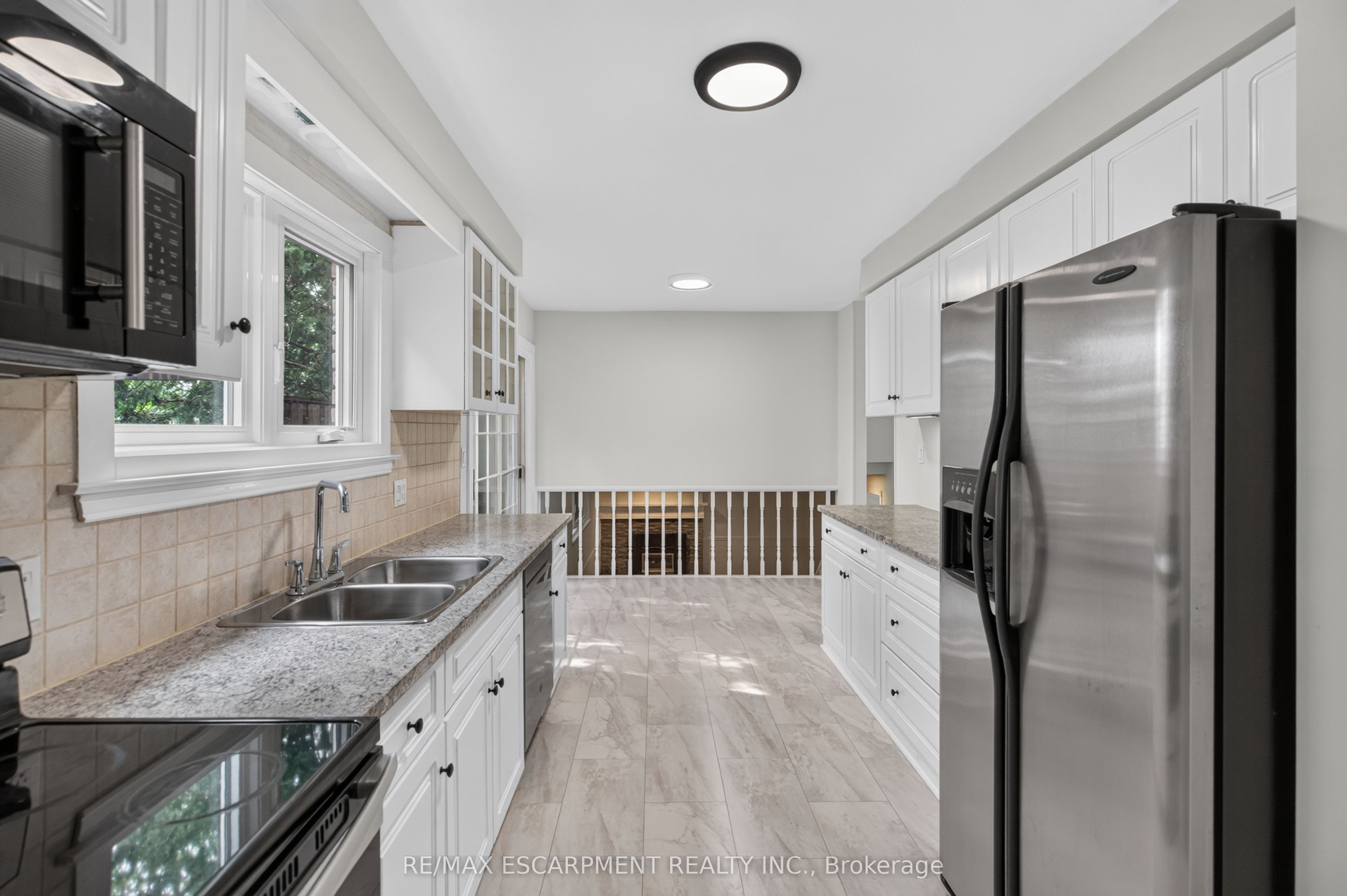 3401 Rockwood Drive