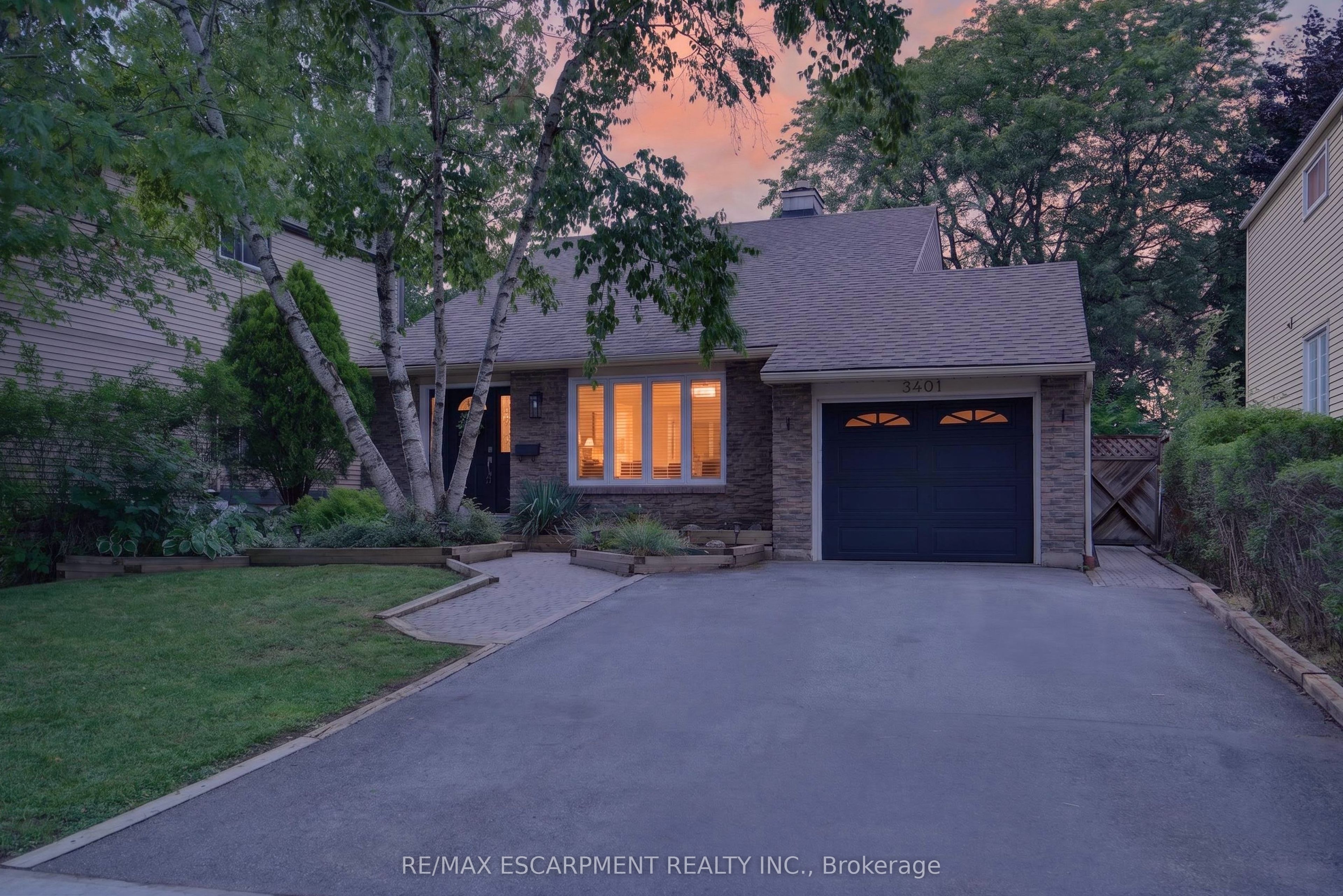 3401 Rockwood Drive