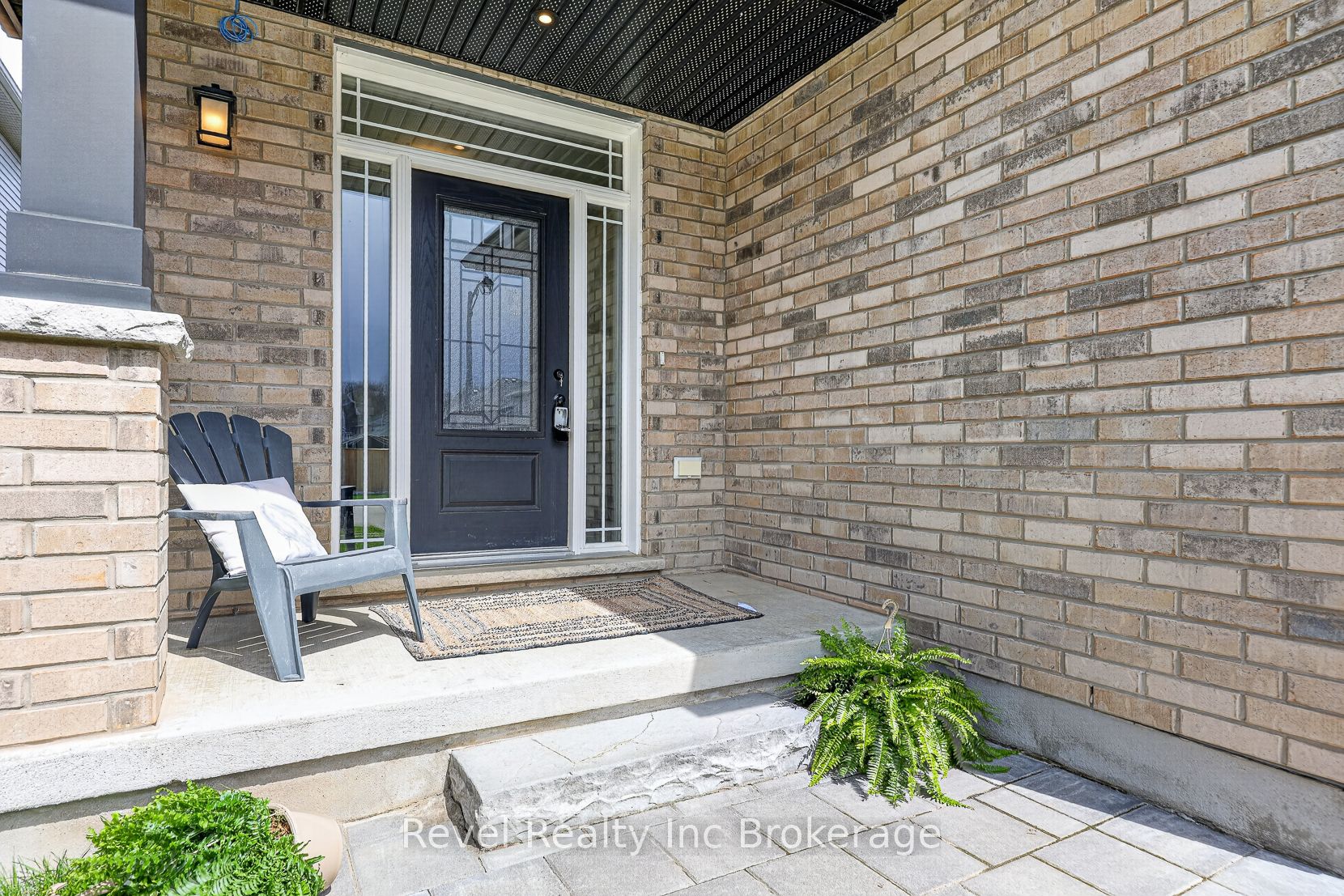 32 Sutherland Crescent