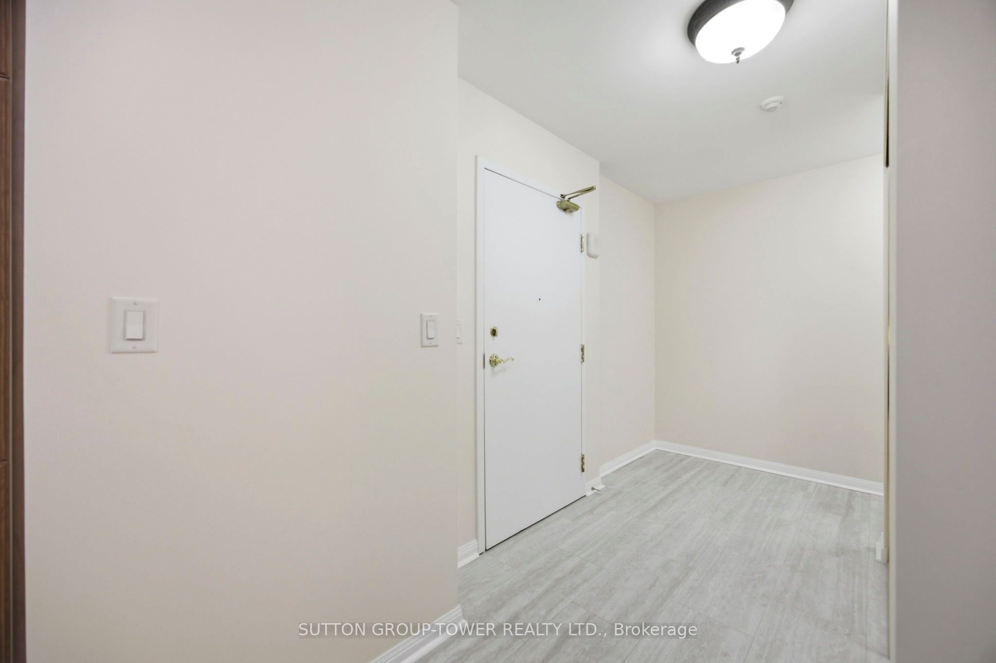 2500 Rutherford Road N 408