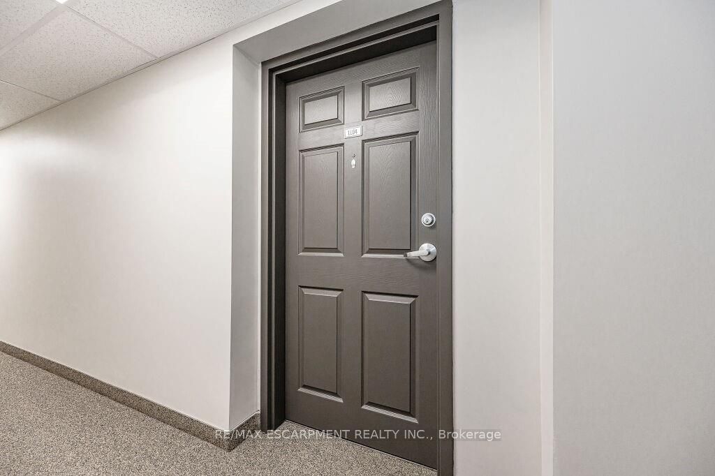 50 Bryan Court LL04