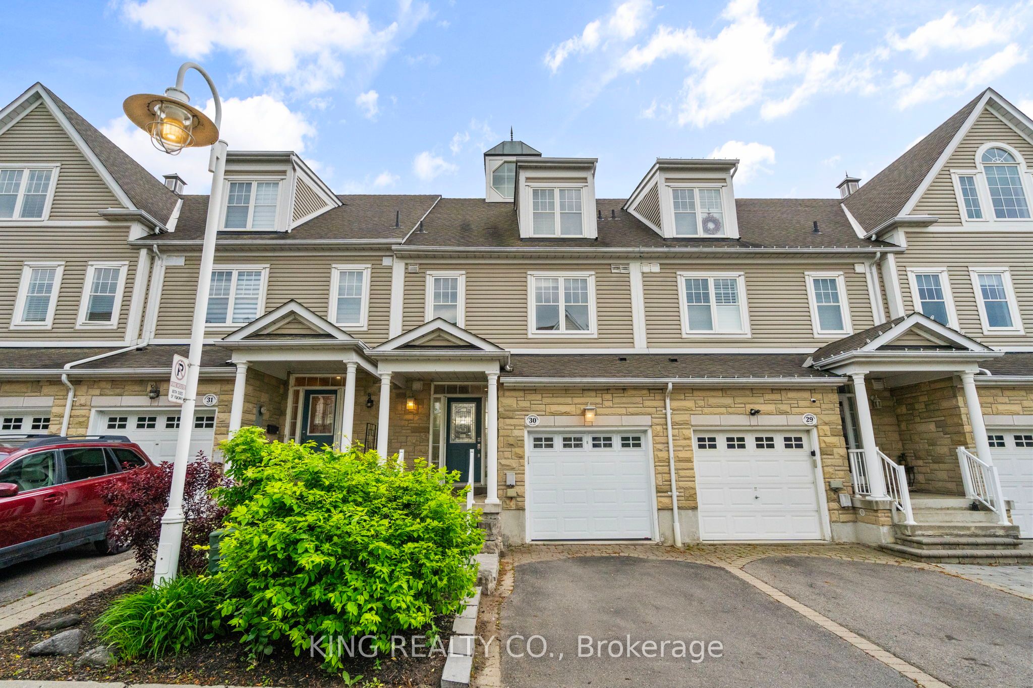 1295 Wharf Street 30