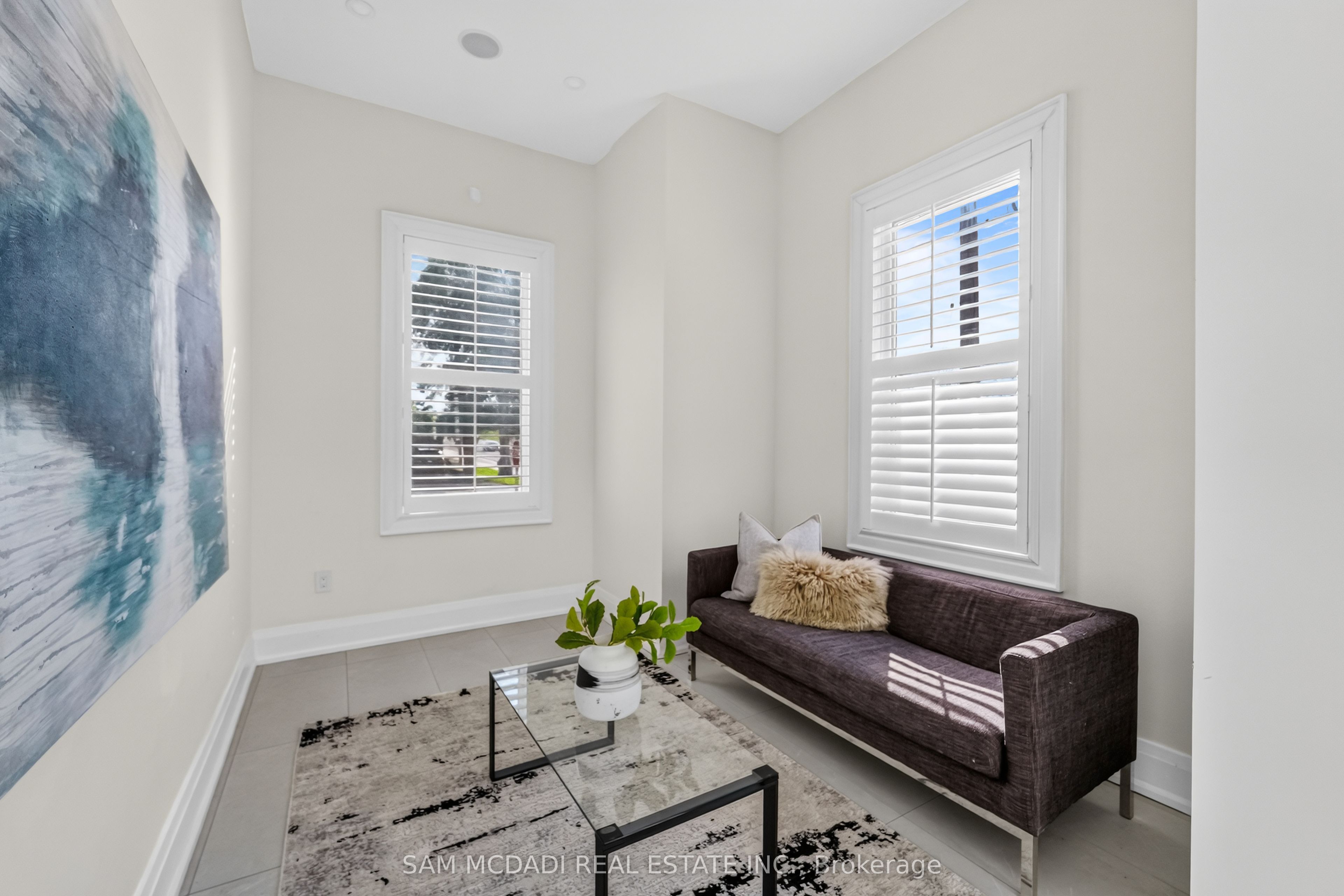 1 Brookside Drive