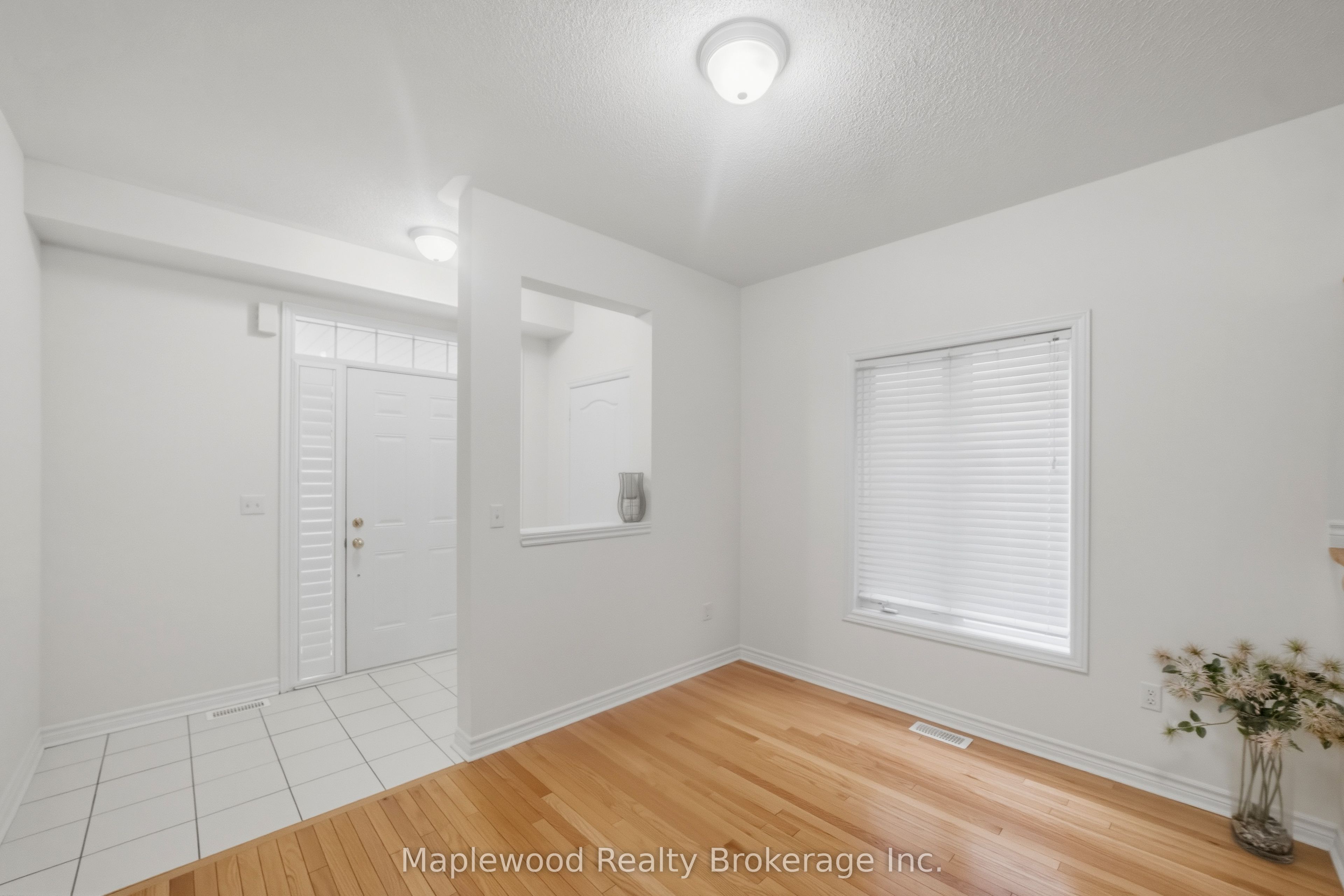 1712 Carousel Drive