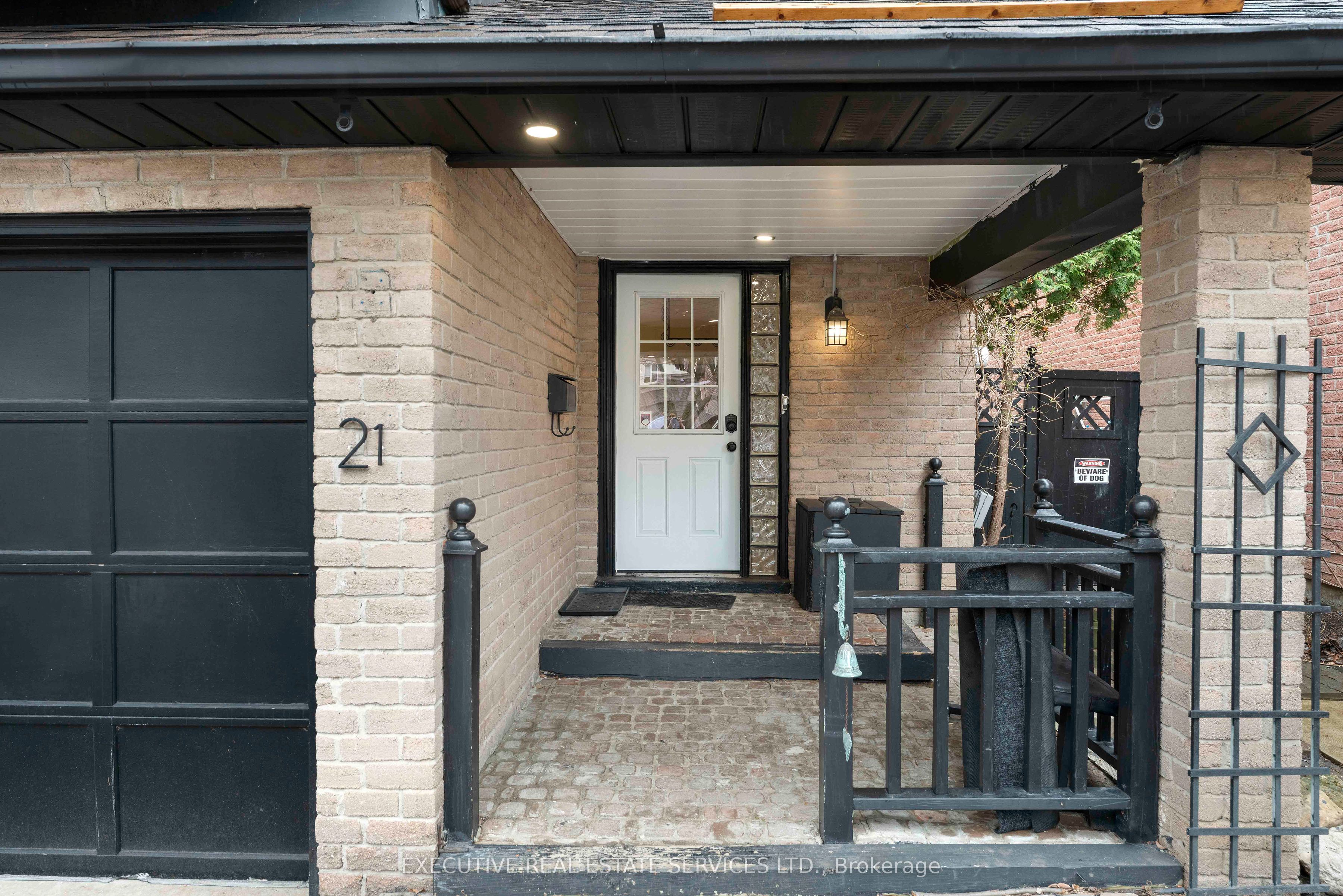 21 Garden Avenue