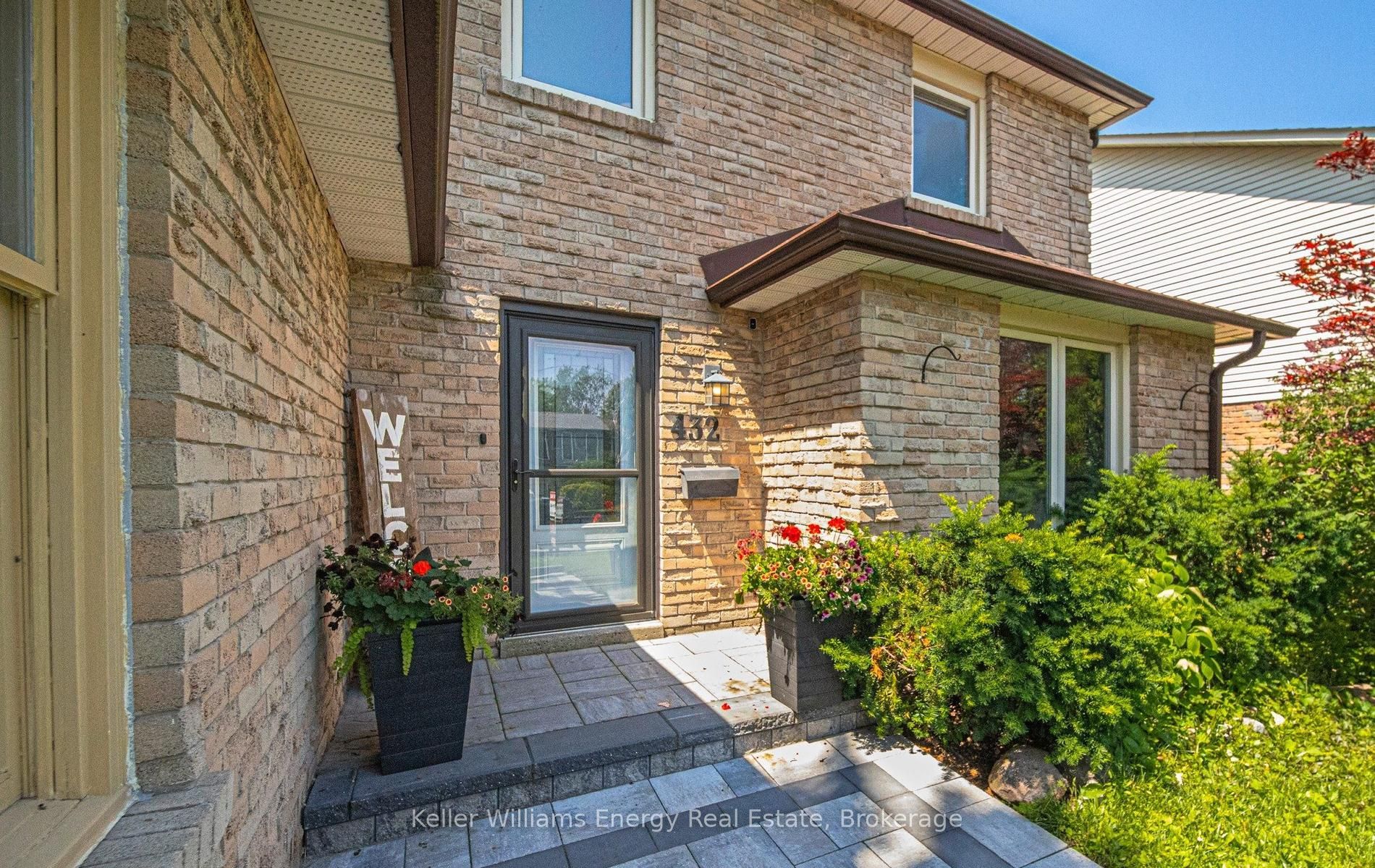 432 Prince Of Wales Drive