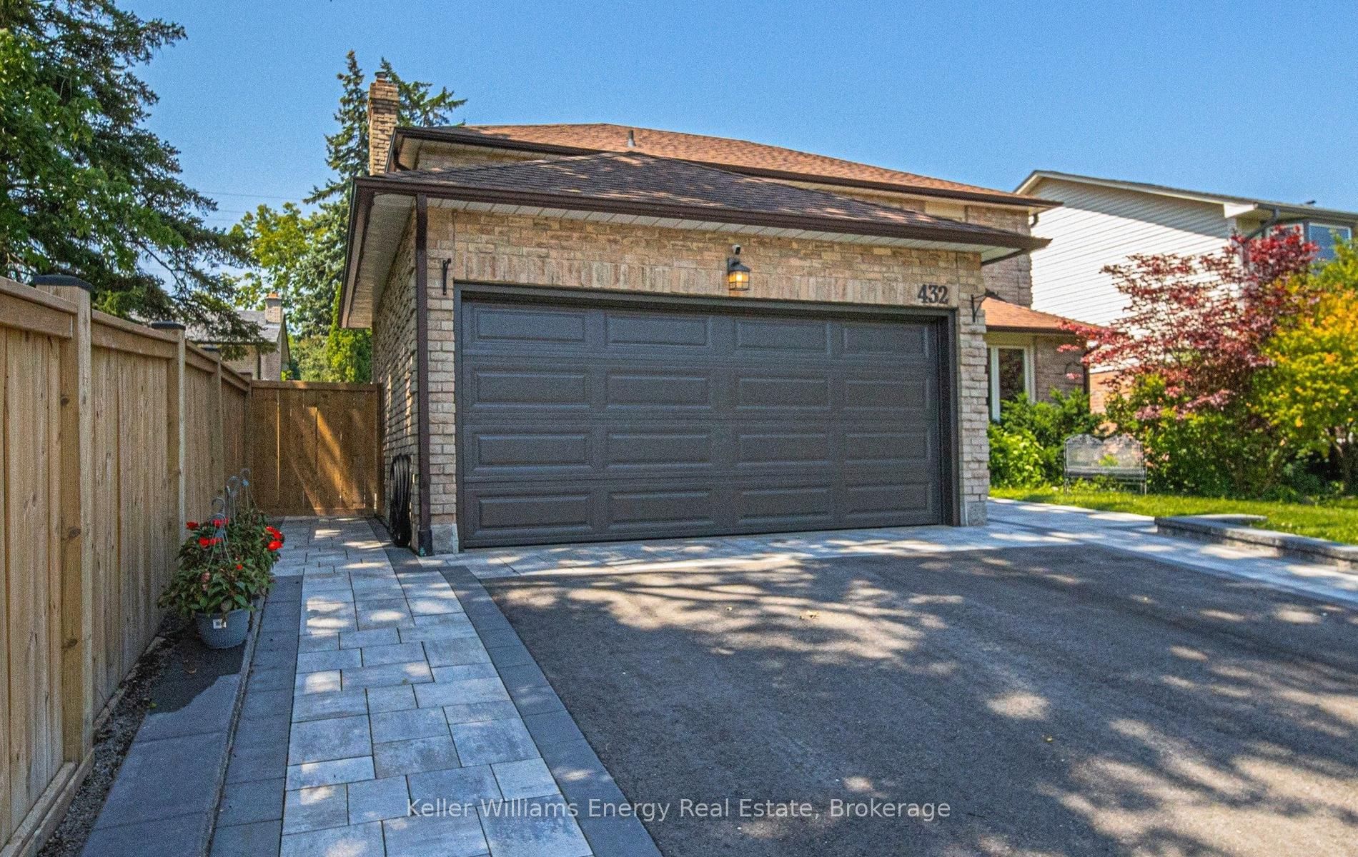 432 Prince Of Wales Drive
