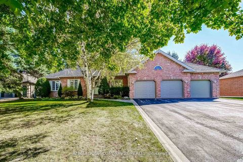 53 David Willson Trail East Gwillimbury ON L0G 1V0