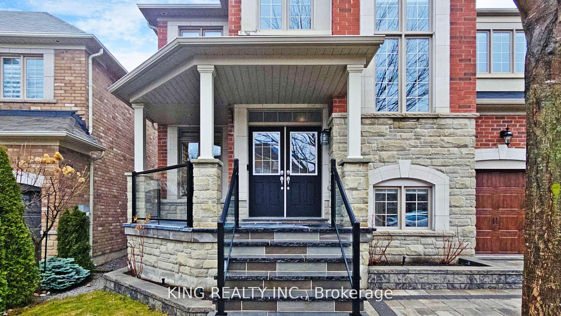 939 Goring Circle