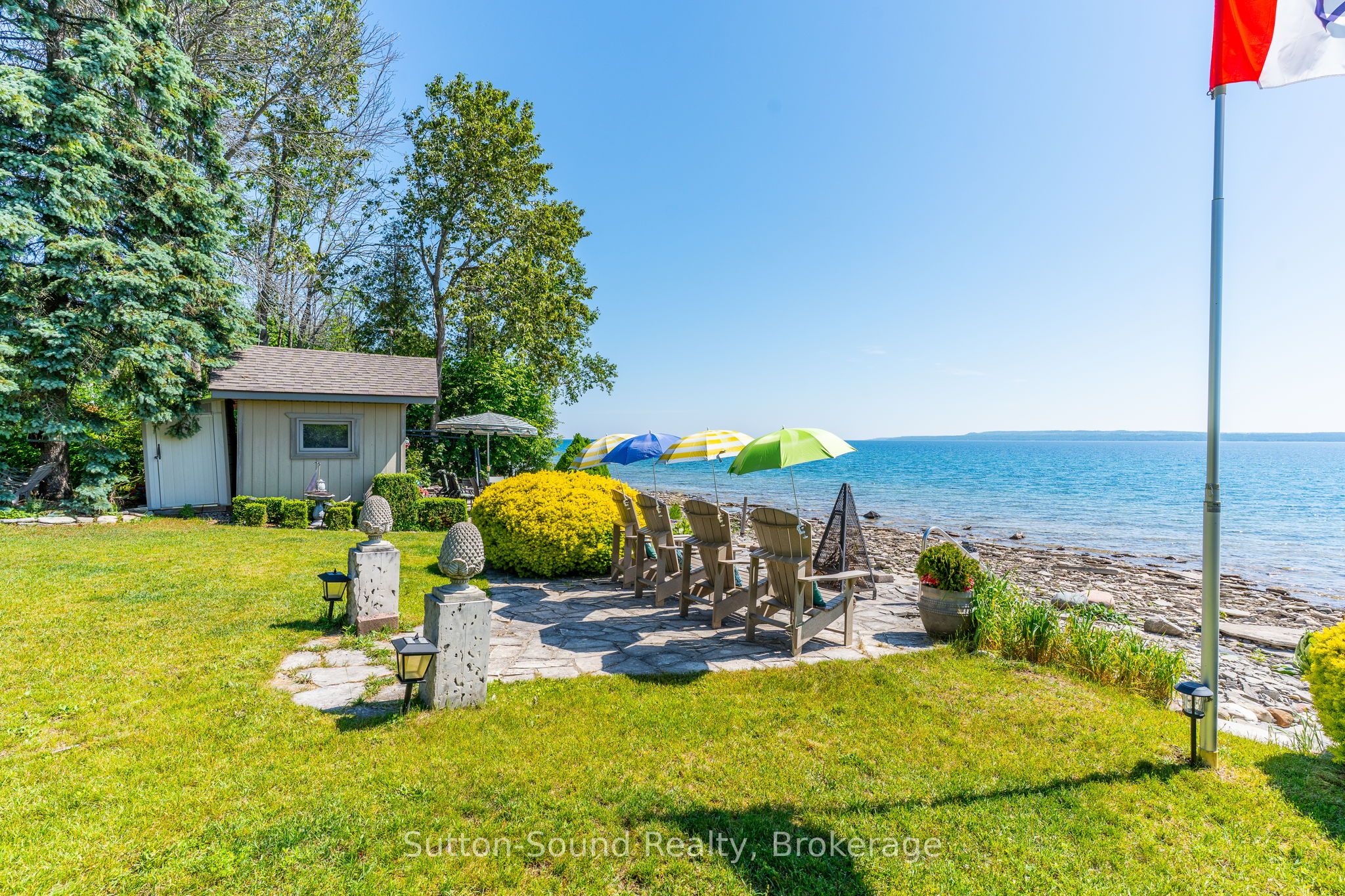 427 Balmy Beach Road
