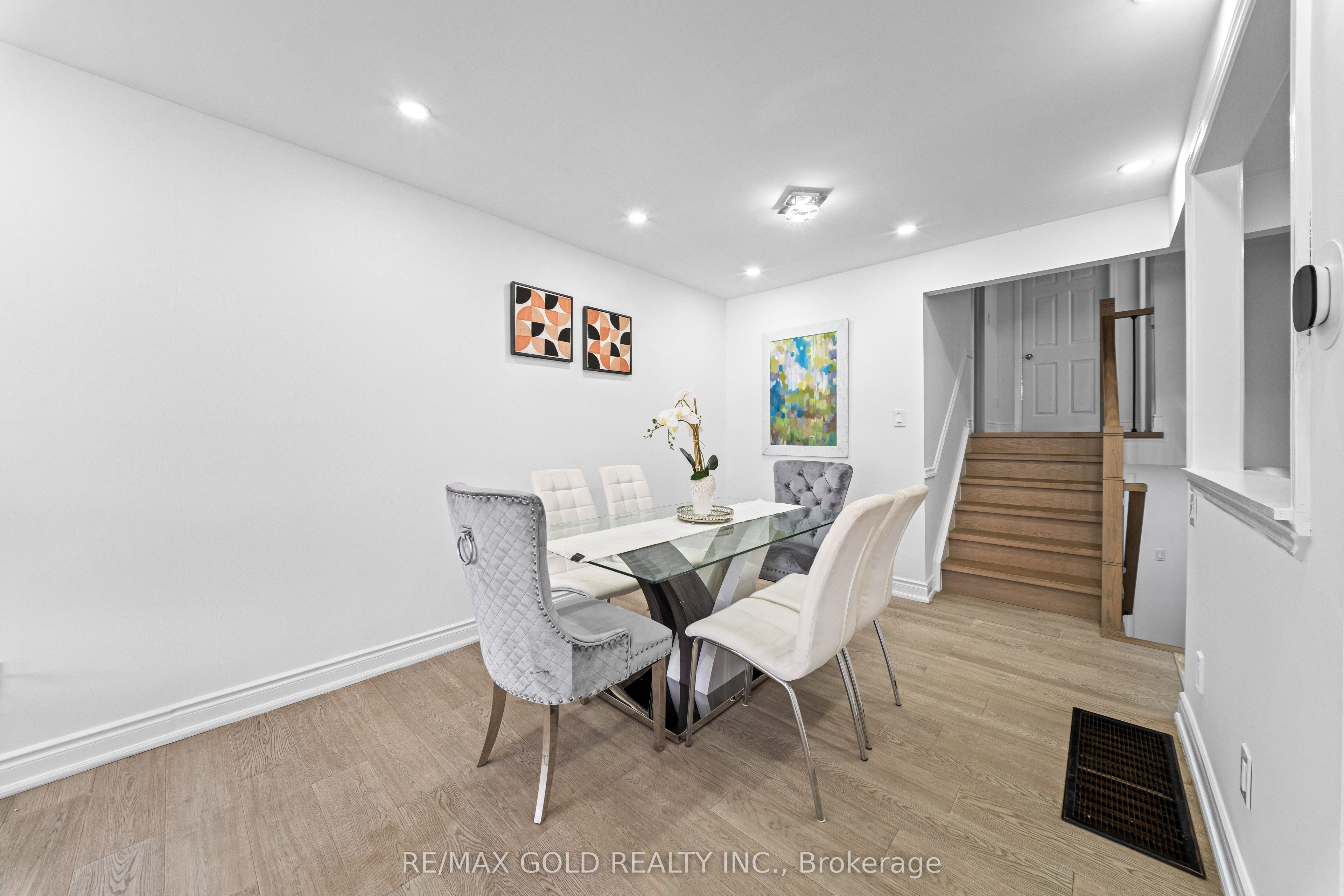 88 Goldcrest Road
