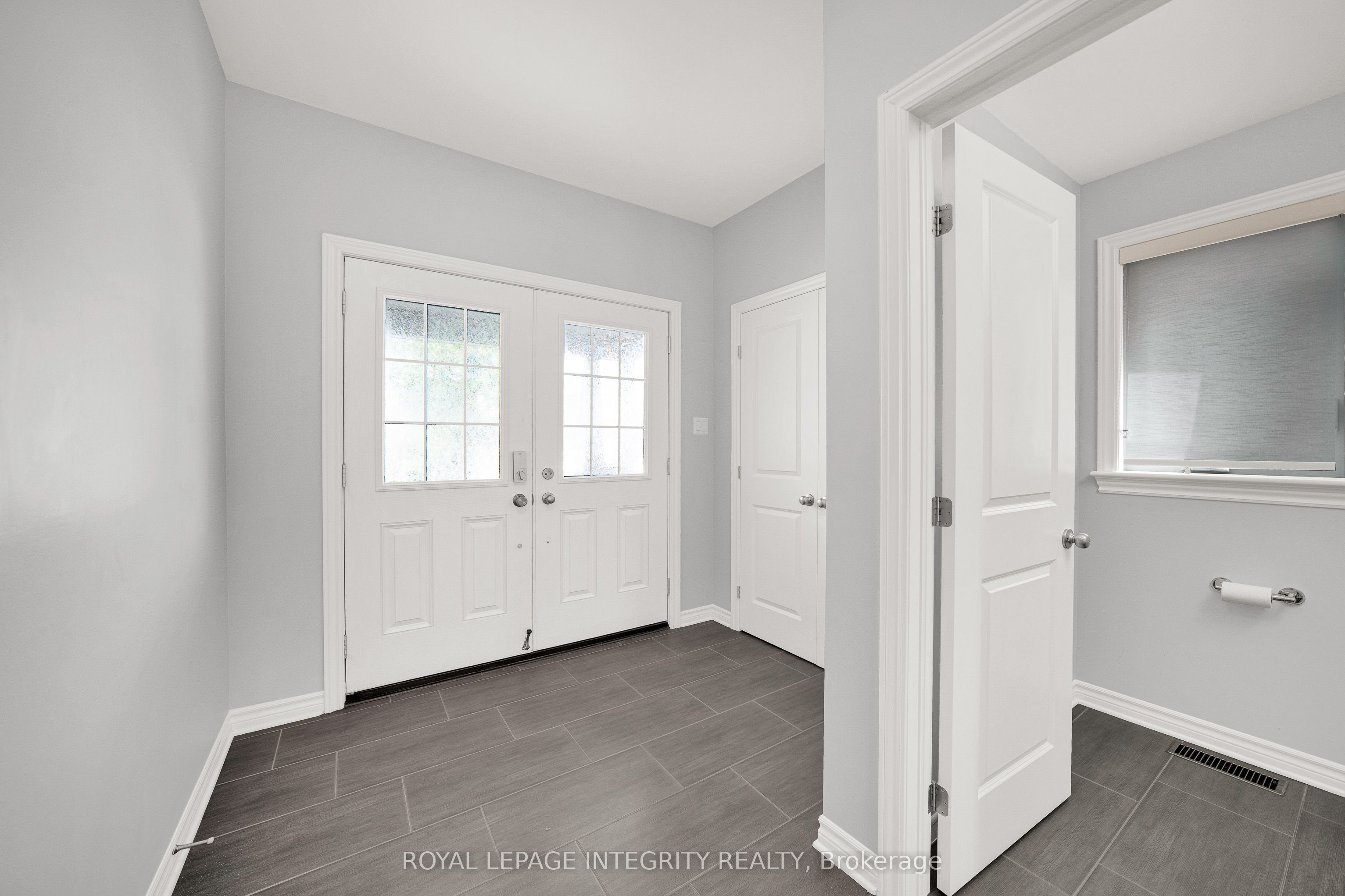 573 Egret Way