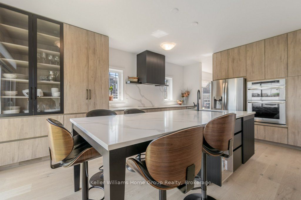 48 MACALISTER BOULEVARD N/A
