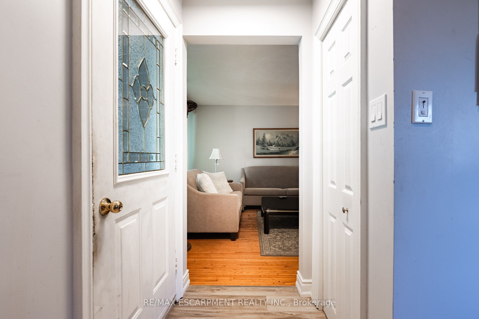 1315 Rosemary Crescent