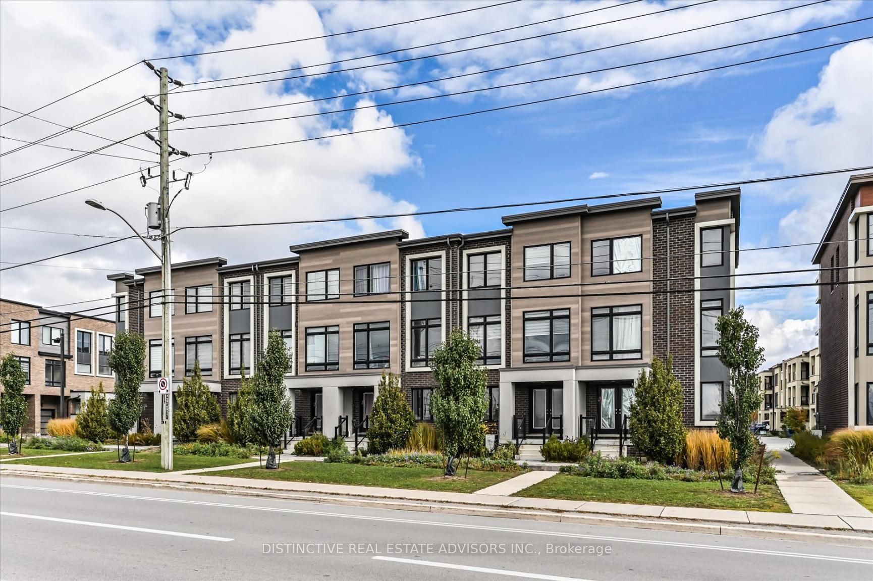 190 Moneypenny Place