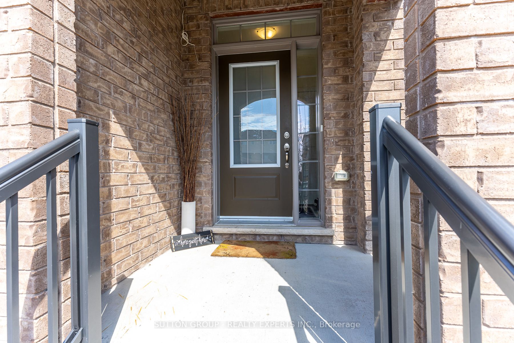 130 Ice Palace Crescent