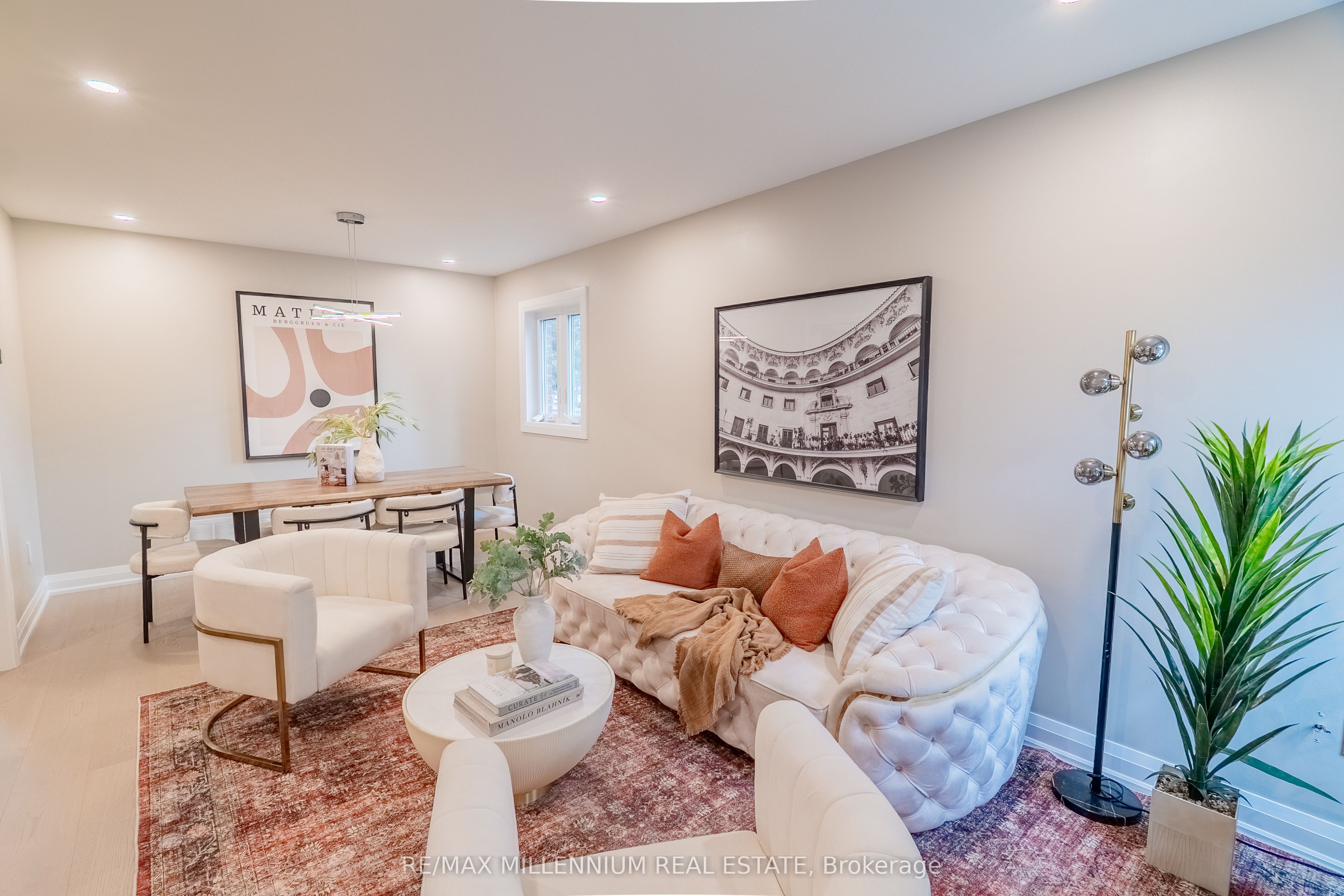 70 Fry Crescent