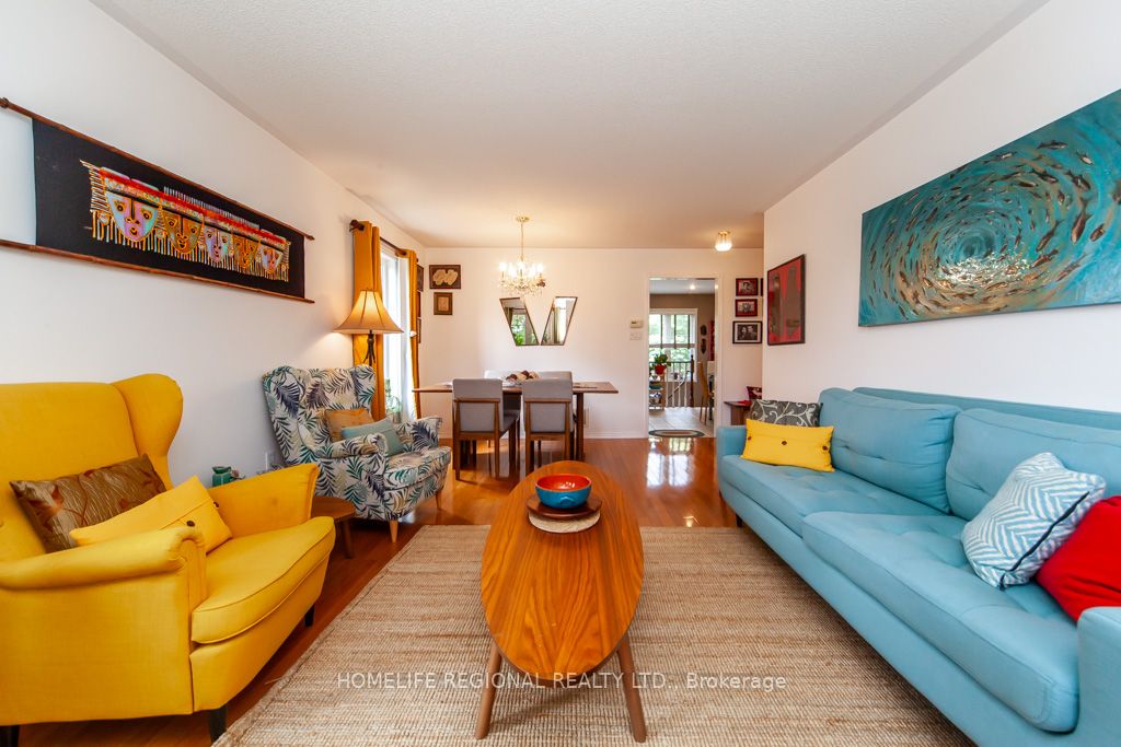 20 Rosemarie Crescent