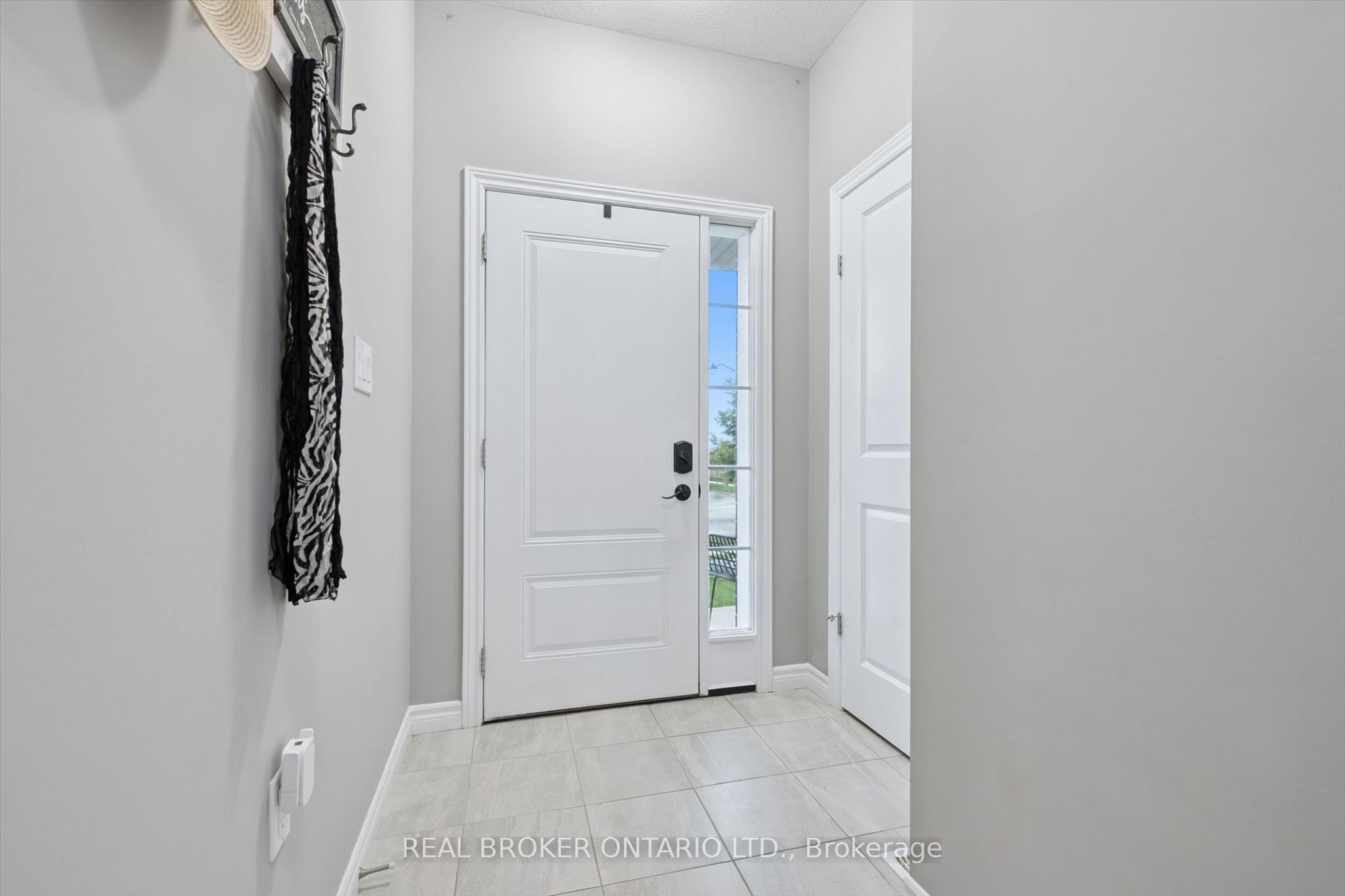 65 65 Miranda Path