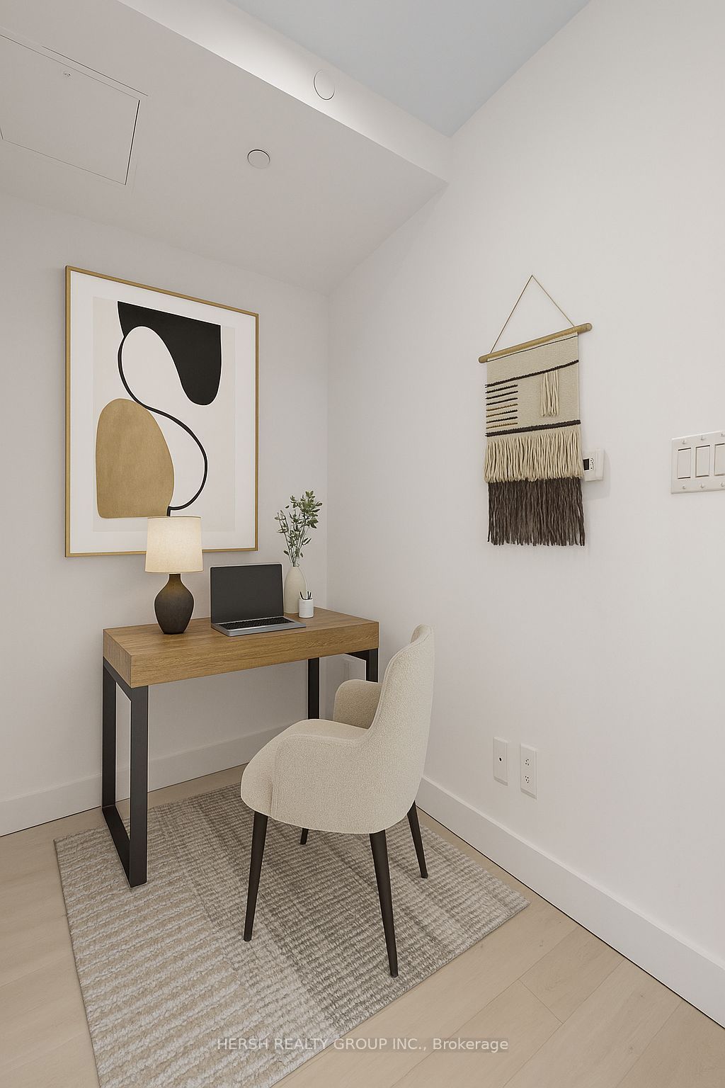 160 Kingsway Crescent 411