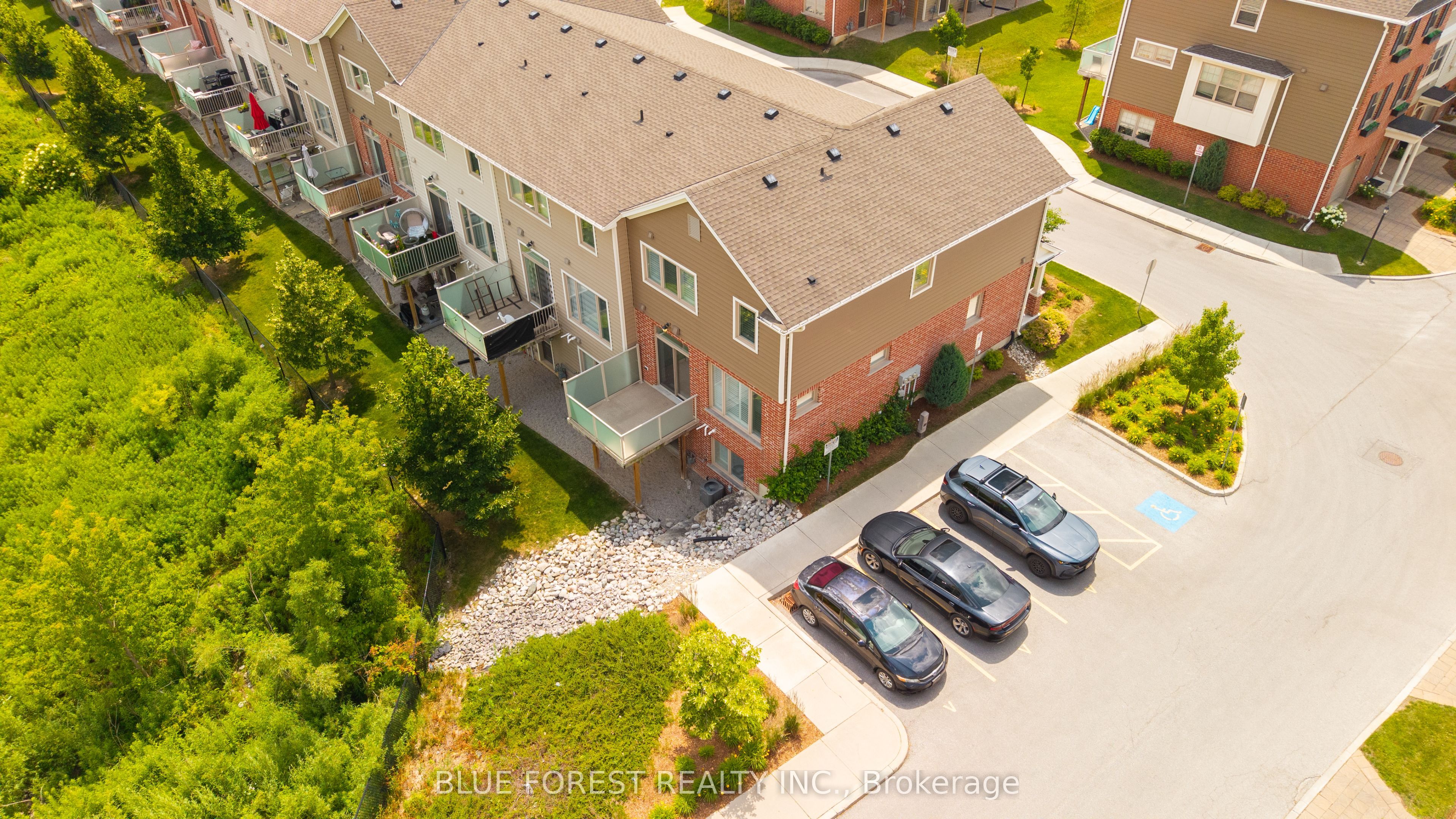 3025 Singleton Avenue 126