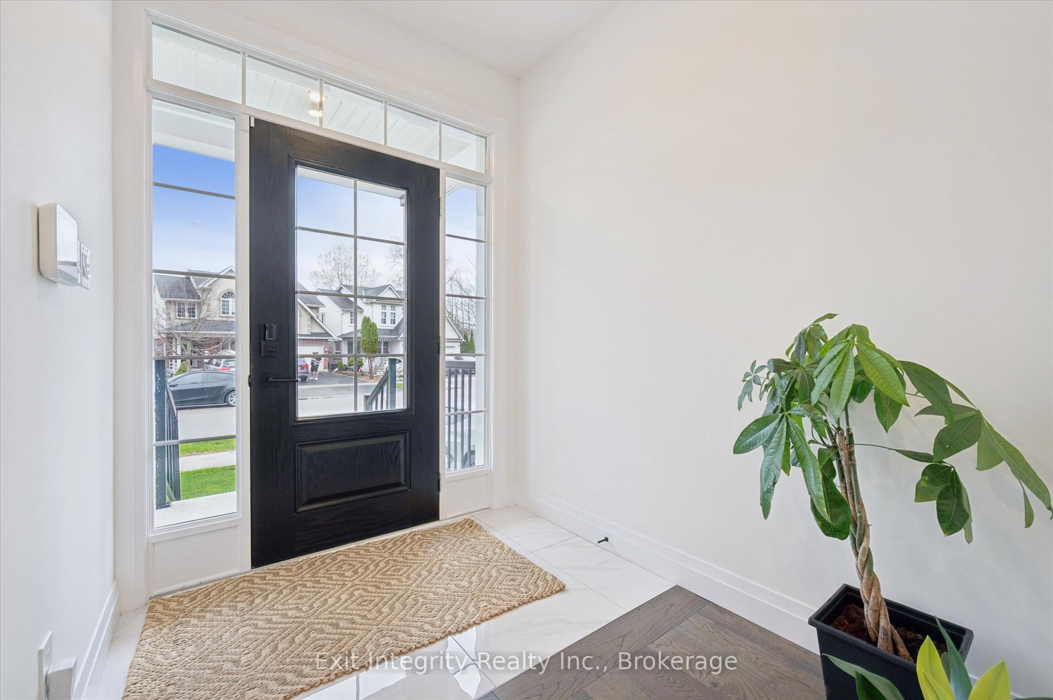 213 Fallowfield Drive