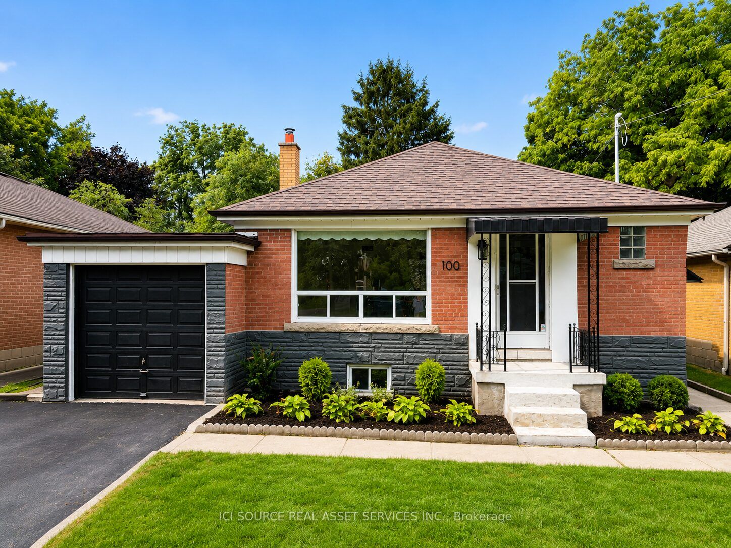 100 Ballacaine Drive