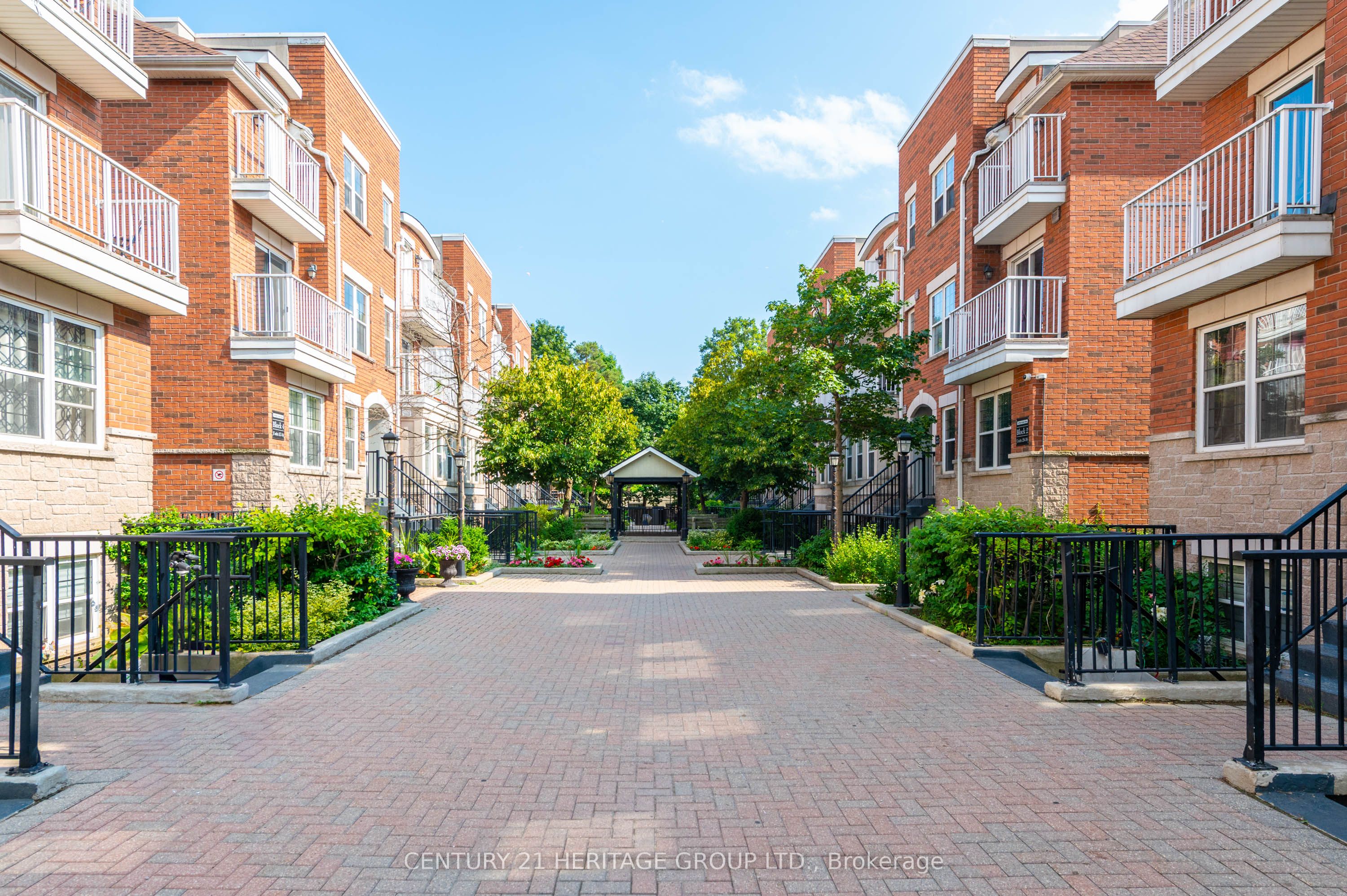 37 Four Winds Drive 24