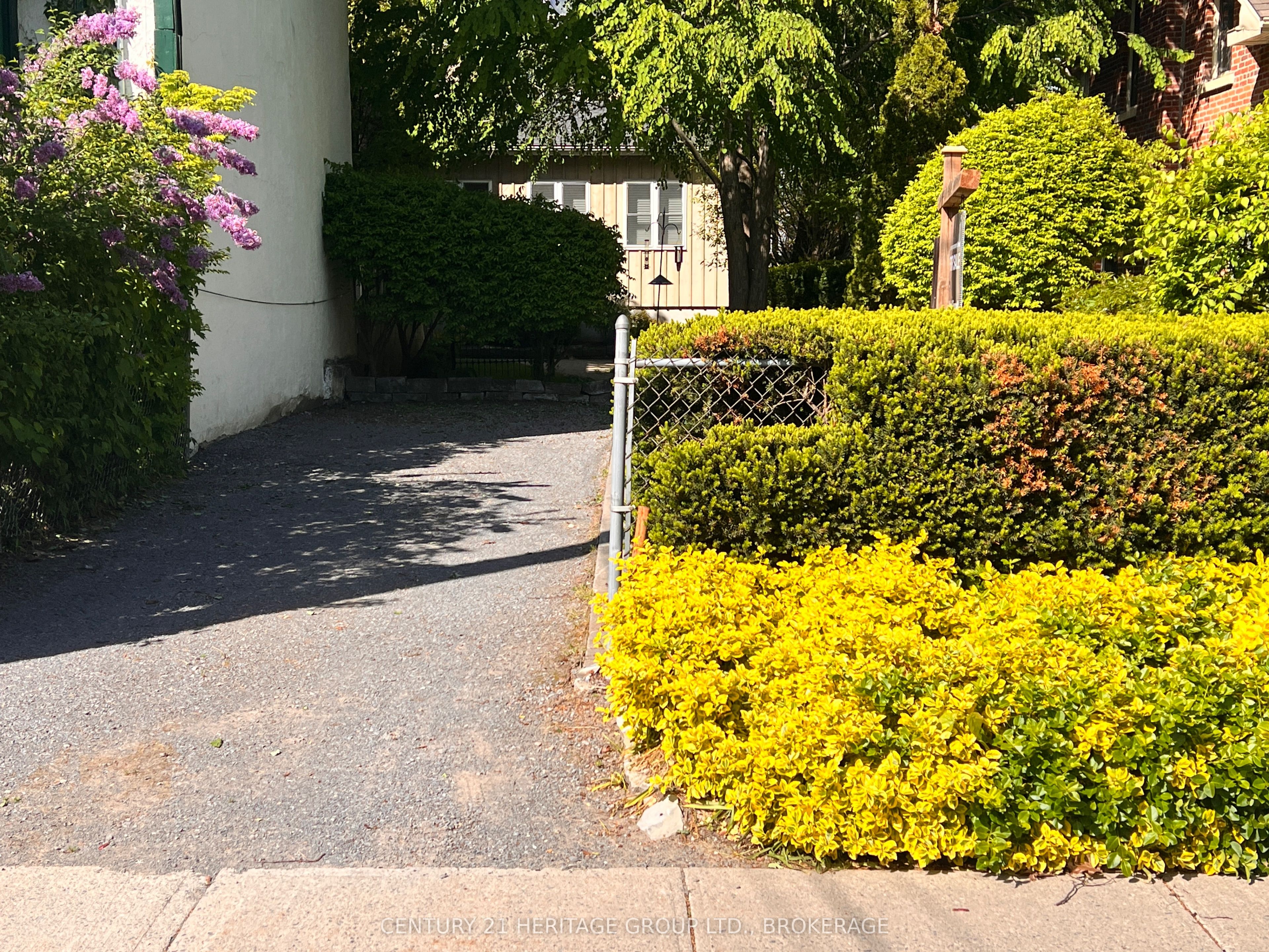 25 Wellington Street