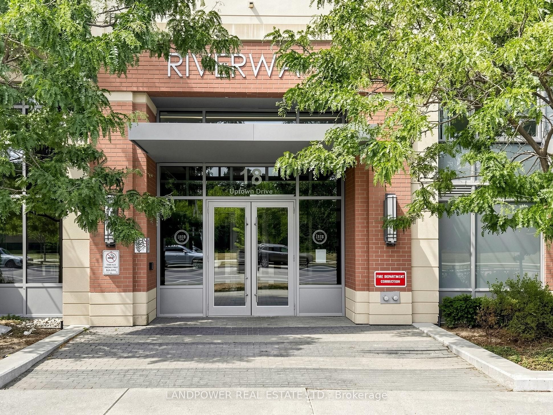 18 Uptown Drive 120