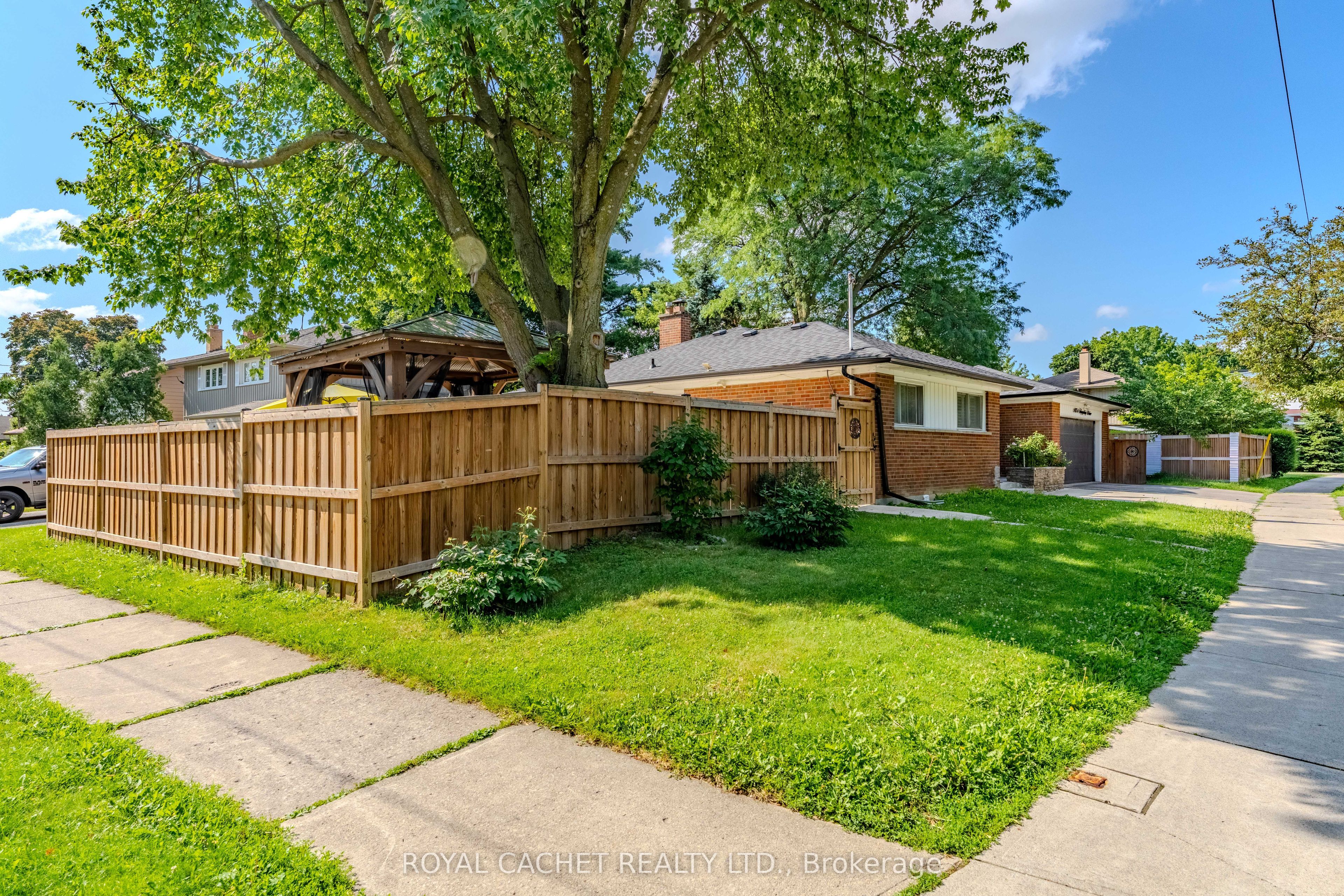 1074 Flagship Drive